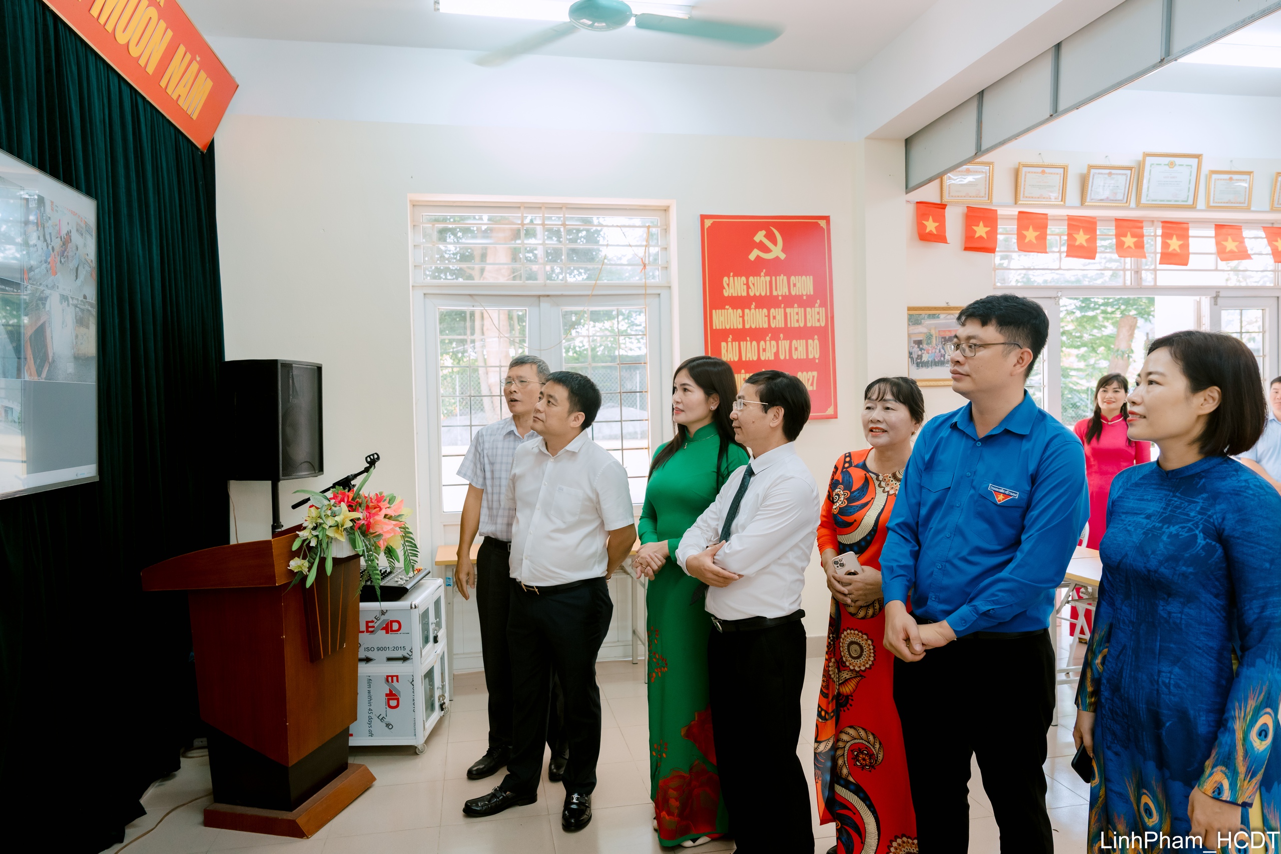 Bo De Ward modelleket mutat be a Vietnami Hazafias Front kongresszusának üdvözlésére - 6. kép. Phường Bồ Đề ra mắt các mô hình chào mừng Đại hội Mặt trận Tổ quốc- Ảnh 6.