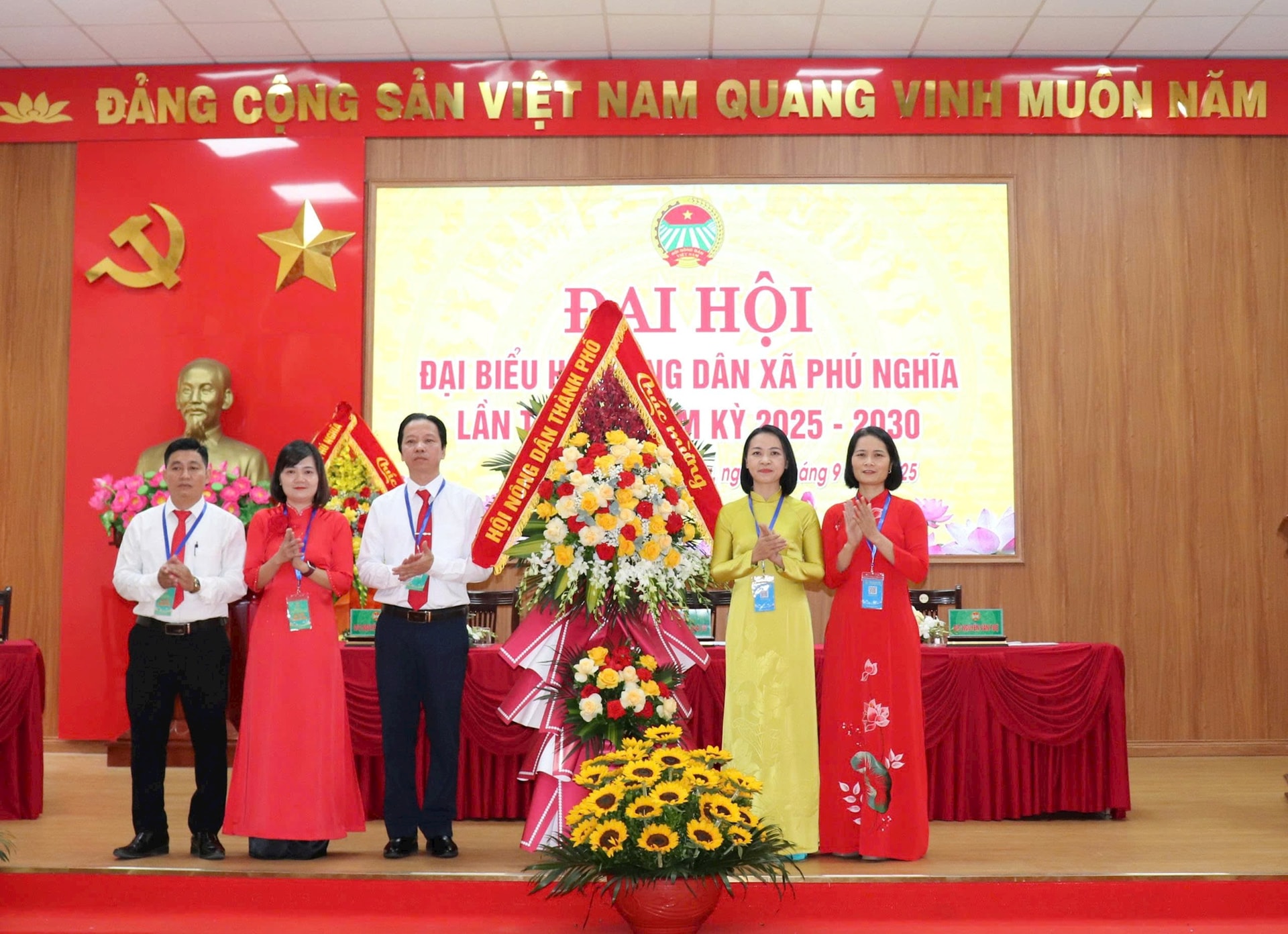 Xây dựng hình mẫu nông dân Phú Nghĩa thời kỳ mới, phát triển toàn diện, văn minh- Ảnh 1.