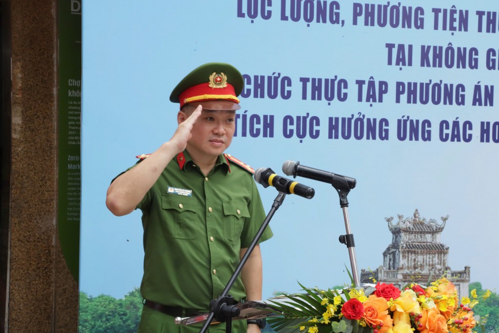 Ra mắt lực lượng thường trực chữa cháy tại phố đi bộ hồ Hoàn Kiếm và chợ đêm Đồng Xuân- Ảnh 3.