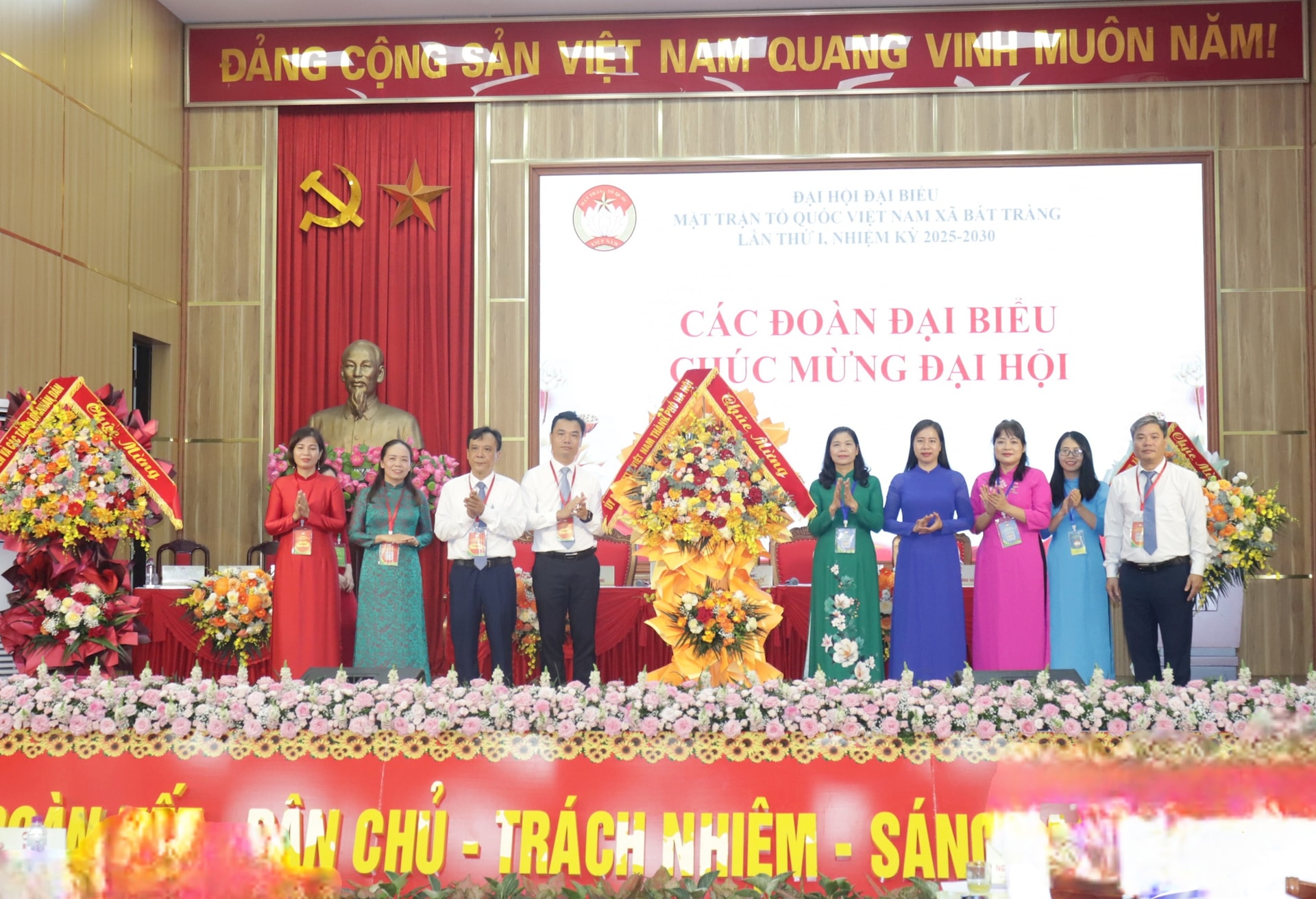 MTTQ xã Bát Tràng: Chủ động tham mưu, phối hợp đảm bảo quyền lợi chính đáng của nhân dân- Ảnh 1.
