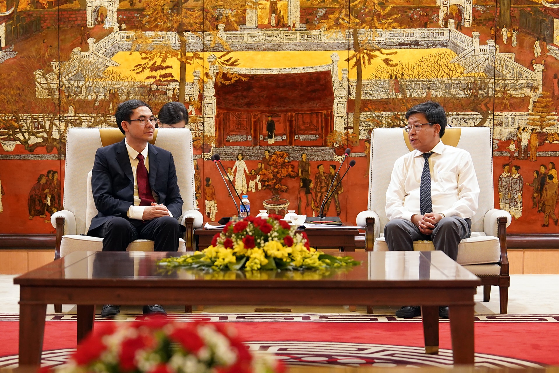 Phó Chủ tịch UBND Thành phố Dương Đức Tuấn tiếp và làm việc với Đoàn đại biểu Thành phố Quảng Châu (Trung Quốc)- Ảnh 1.