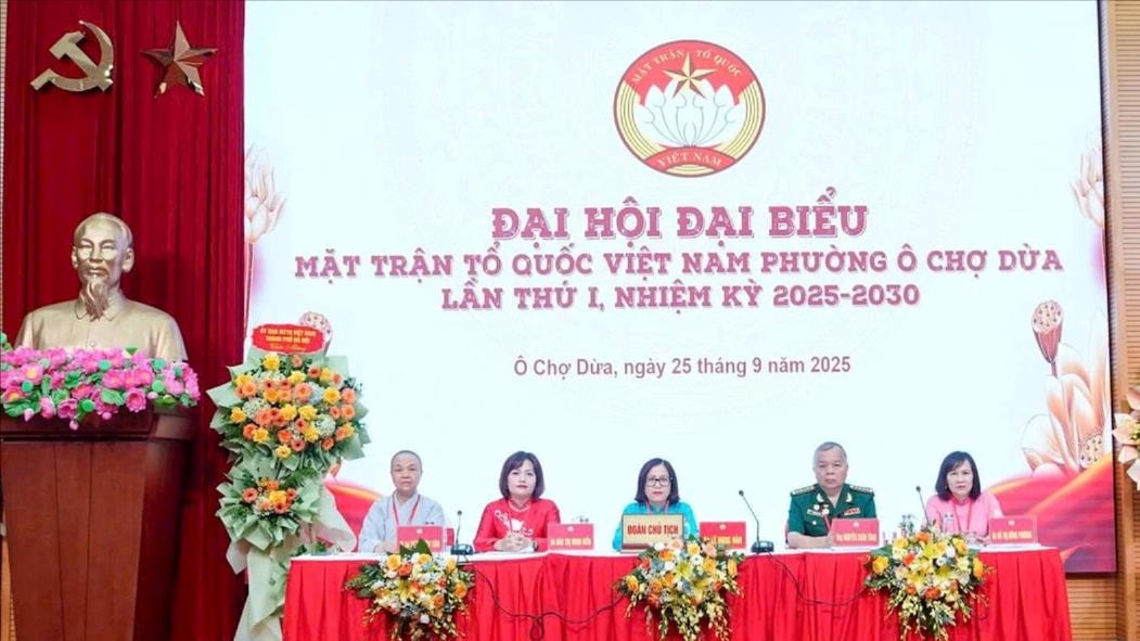 MTTQ Việt Nam phường Ô Chợ Dừa xây dựng đội ngũ cán bộ gương mẫu về đạo đức- Ảnh 1.