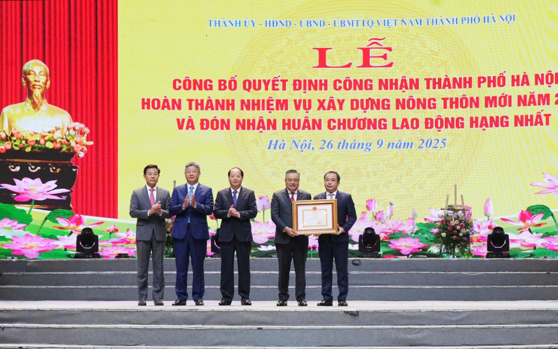 Hà Nội hoàn thành xây dựng nông thôn mới 2024 và đón nhận Huân chương Lao động hạng Nhất