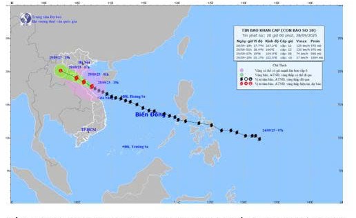 Hà Nội khẩn trương ứng phó với mưa lớn trên diện rộng- Ảnh 1.