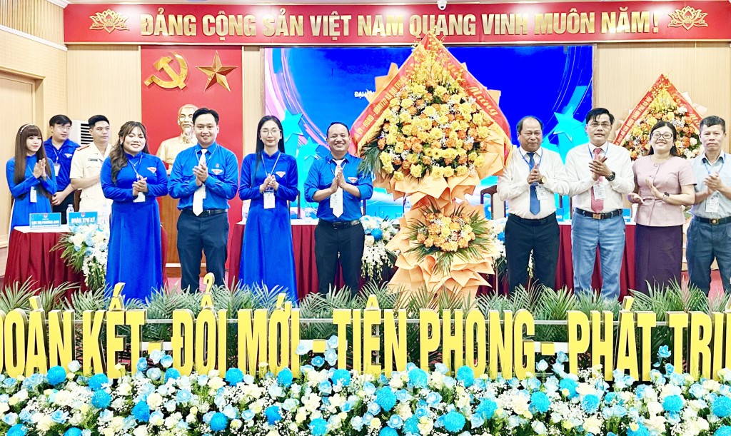 Xung kích, tình nguyện xây dựng và phát triển xã Đại Thanh văn minh, hiện đại- Ảnh 2.