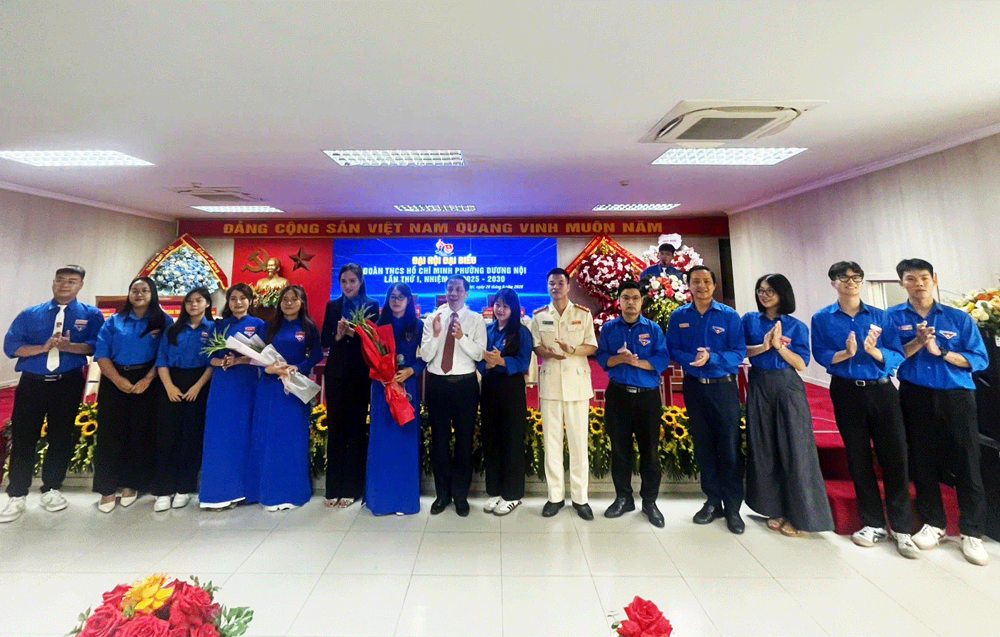 Đoàn Thanh niên Cộng sản Hồ Chí Minh phường Dương Nội xung kích và sáng tạo trong hoạt động phong trào- Ảnh 4.