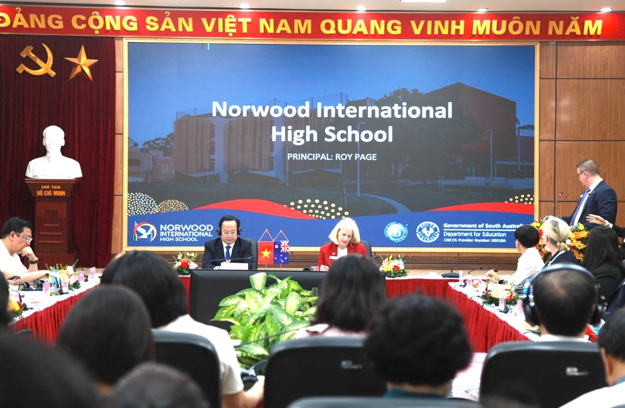 Hà Nội và Nam Australia chia sẻ kinh nghiệm trong quản lý giáo dục- Ảnh 1.