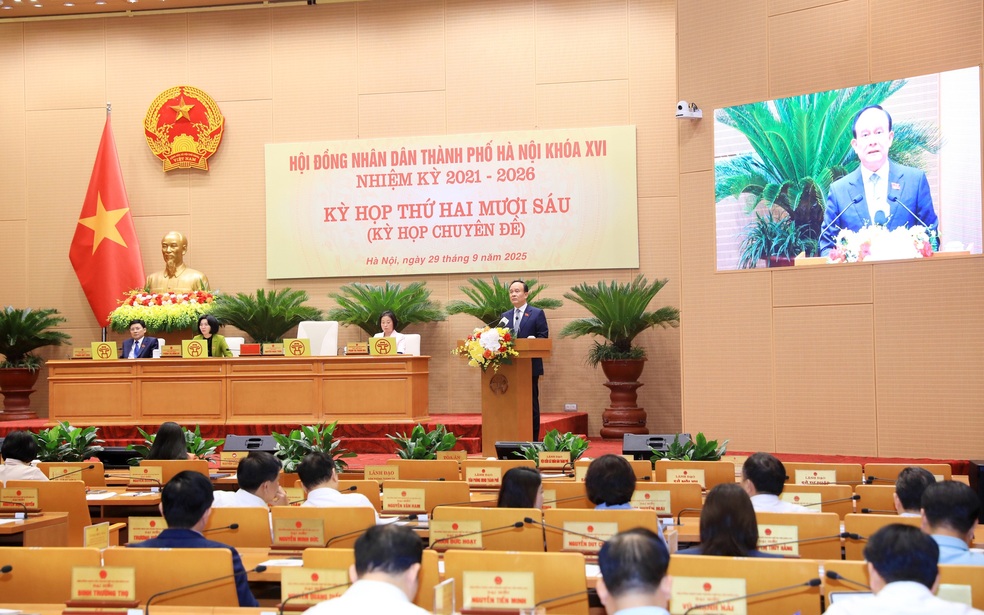 Bế mạc kỳ họp thứ 26 HĐND thành phố Hà Nội