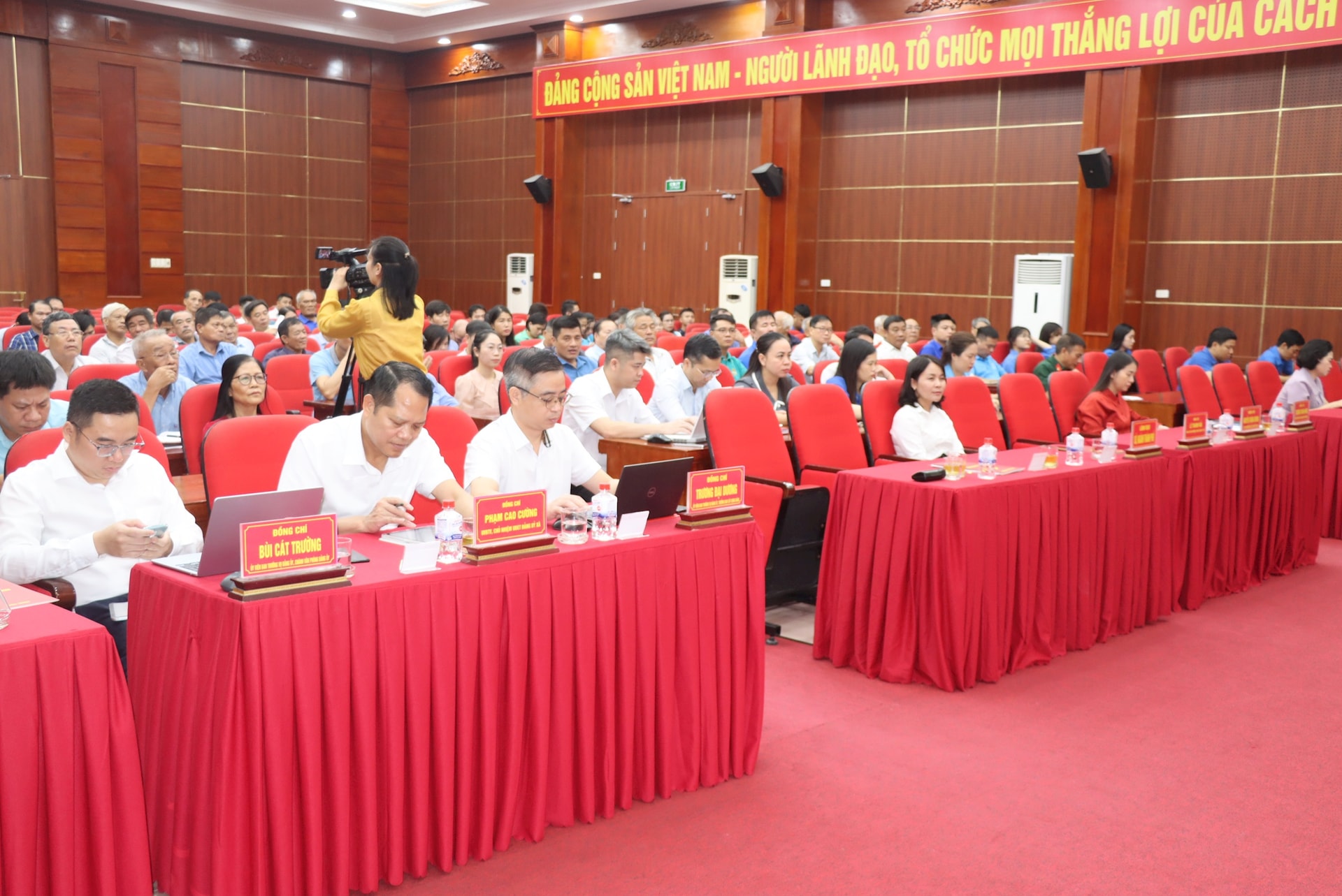 Xã Phú Xuyên: Tiếp xúc, đối thoại giữa người đứng đầu cấp ủy, chính quyền với Nhân dân- Ảnh 4.