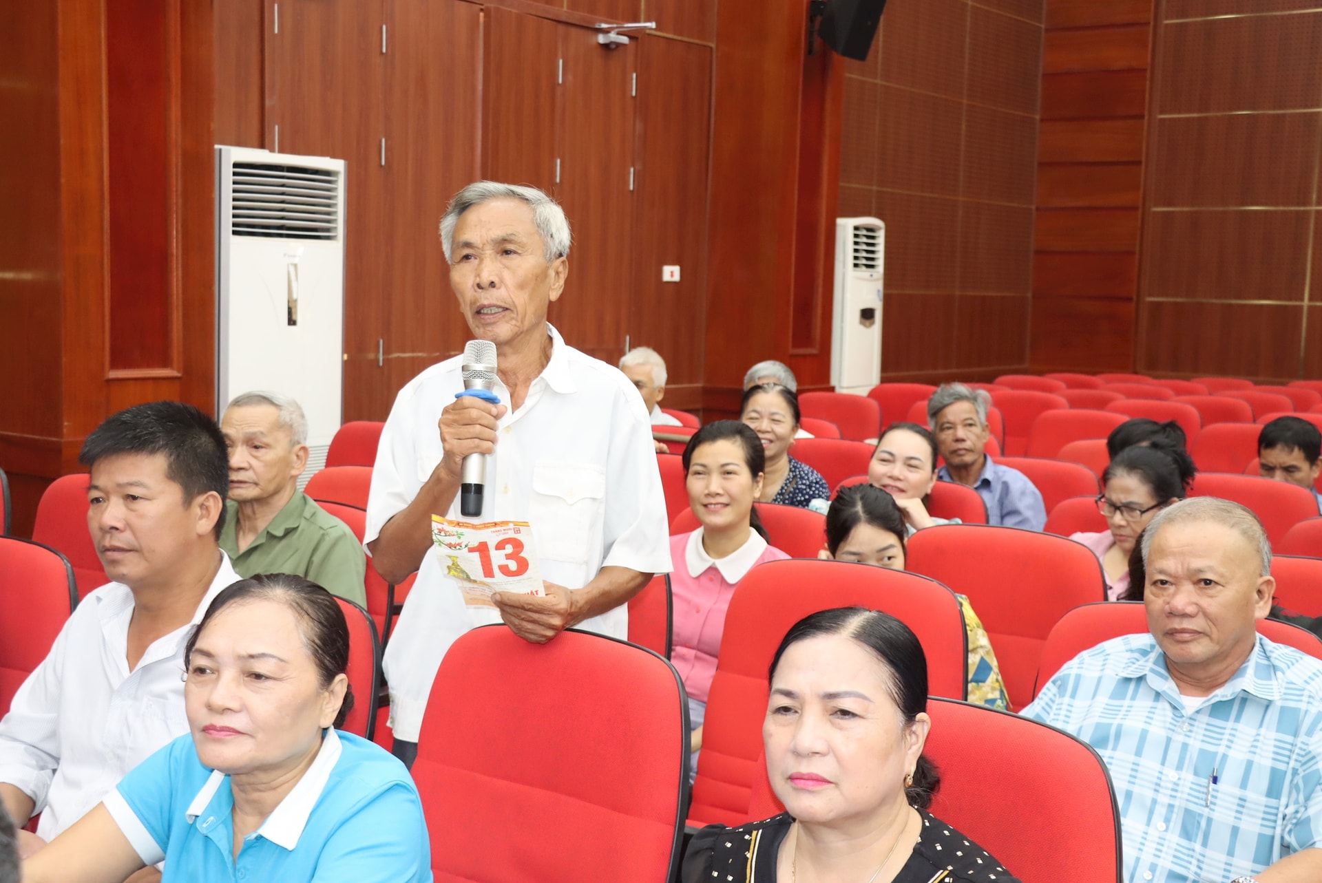 Xã Phú Xuyên: Tiếp xúc, đối thoại giữa người đứng đầu cấp ủy, chính quyền với Nhân dân- Ảnh 2.