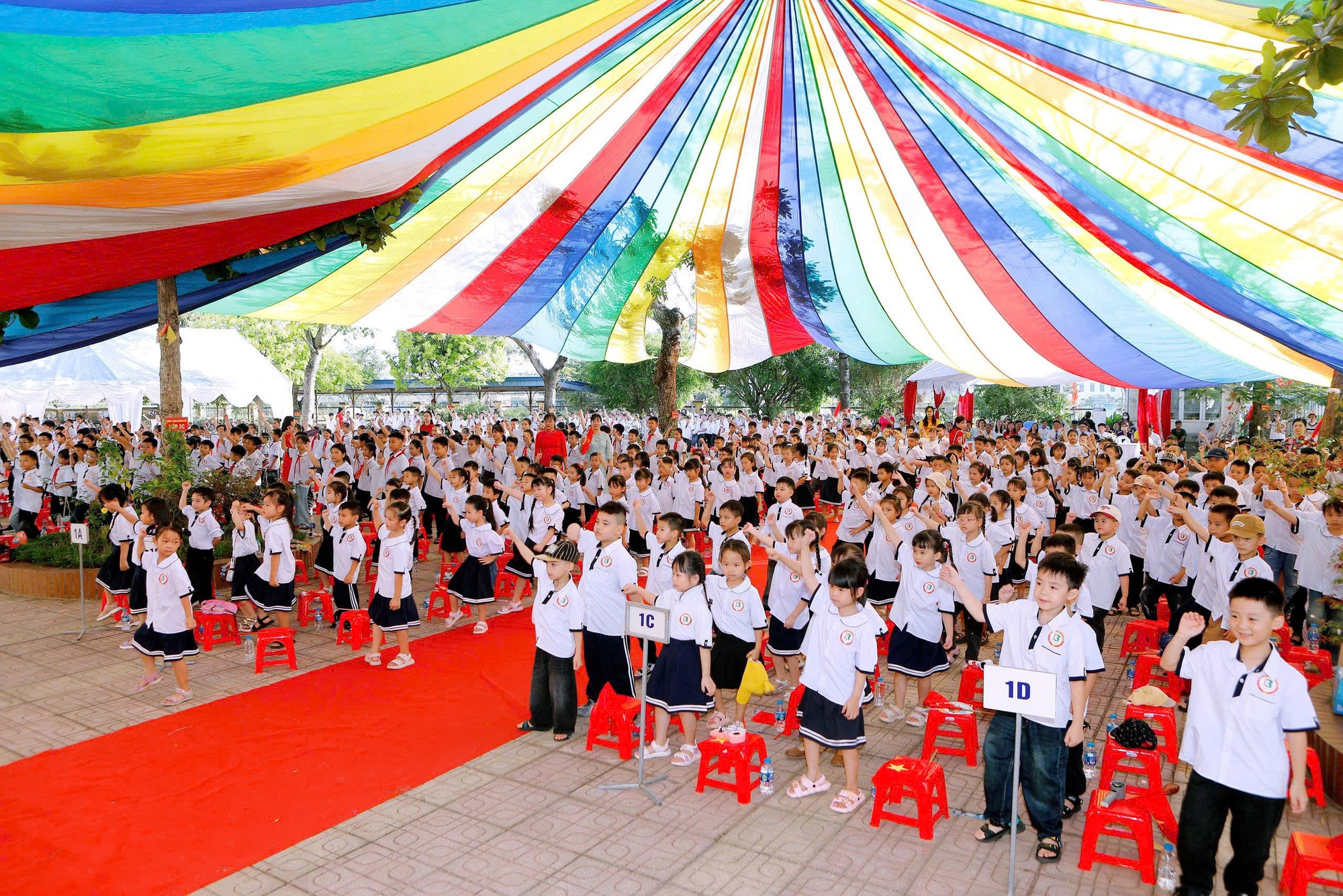 Xã Thanh Oai: Hơn 13.000 học sinh tưng bừng khai giảng năm học 2025-2026- Ảnh 4.