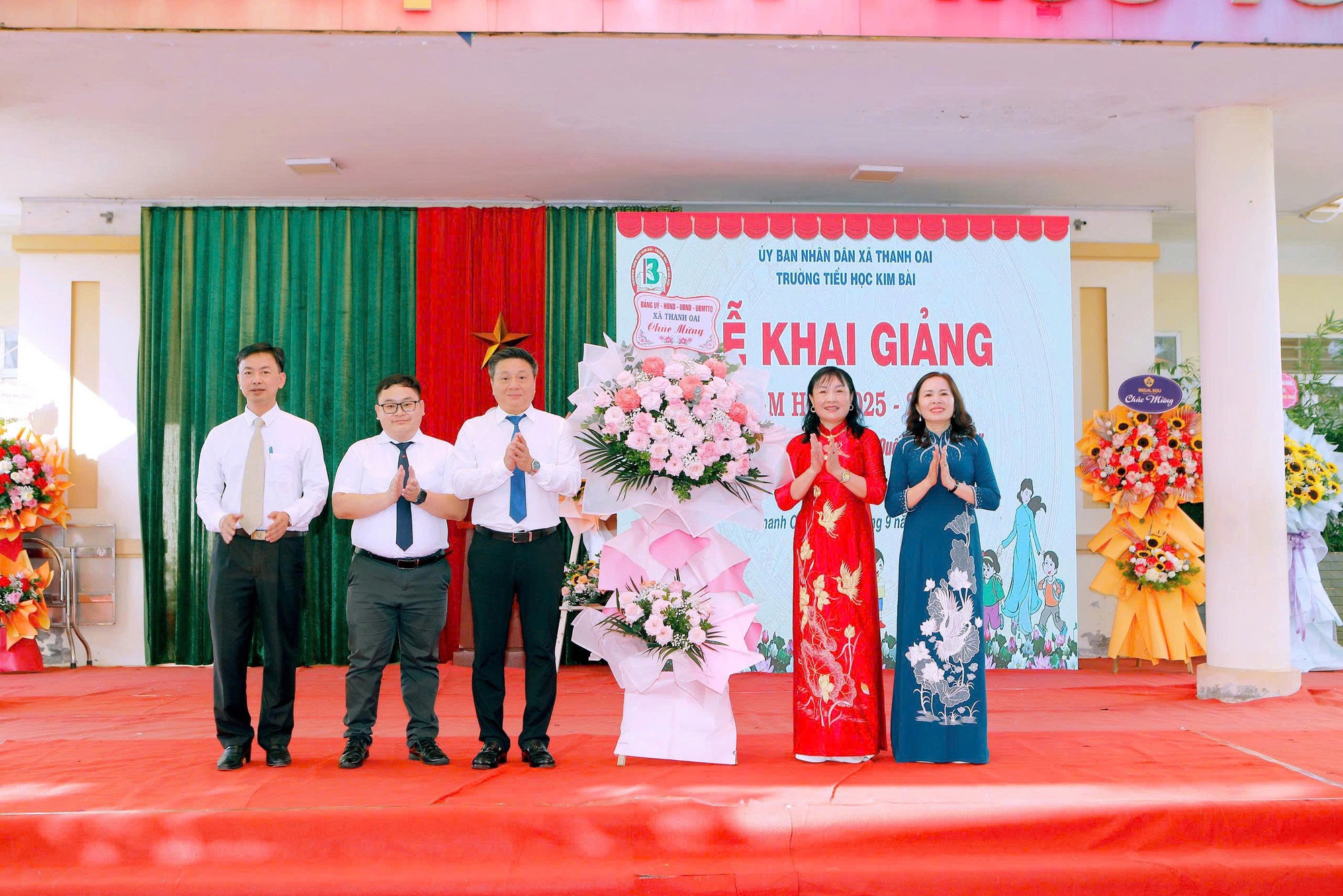 Xã Thanh Oai: Hơn 13.000 học sinh tưng bừng khai giảng năm học 2025-2026- Ảnh 2.