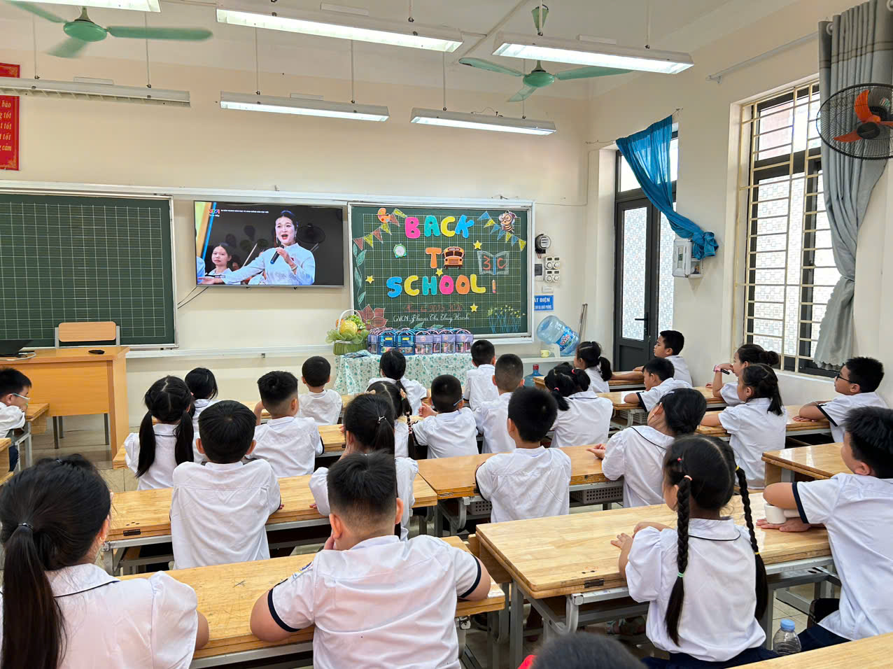 Gần 22.600 học sinh xã Bình Minh hân hoan bước vào năm học mới 2025-2026- Ảnh 9.