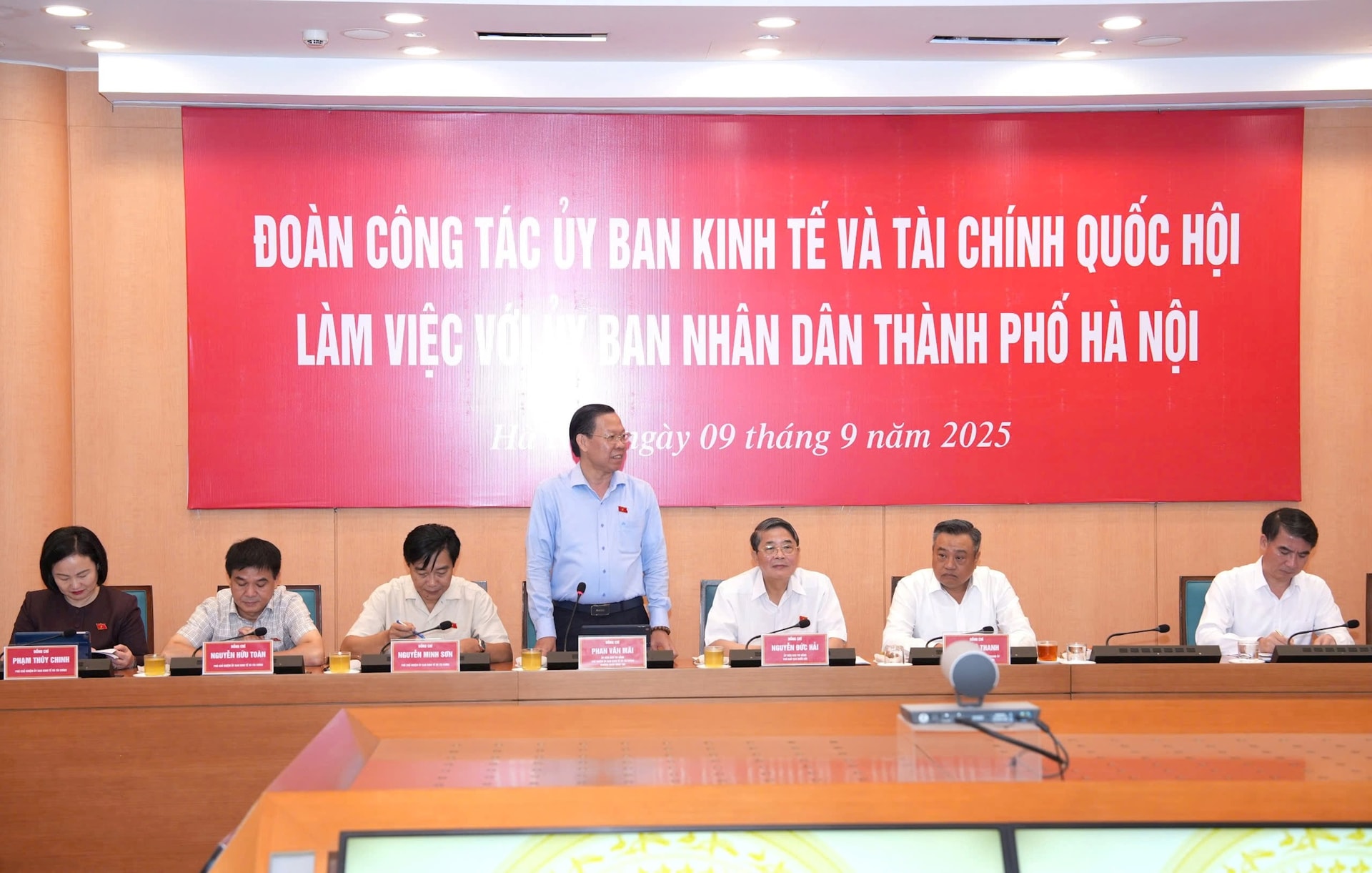 Hà Nội phấn đấu tốc độ tăng trưởng GRDP bình quân đạt từ 11%/năm trở lên, giai đoạn 2026-2030- Ảnh 3.