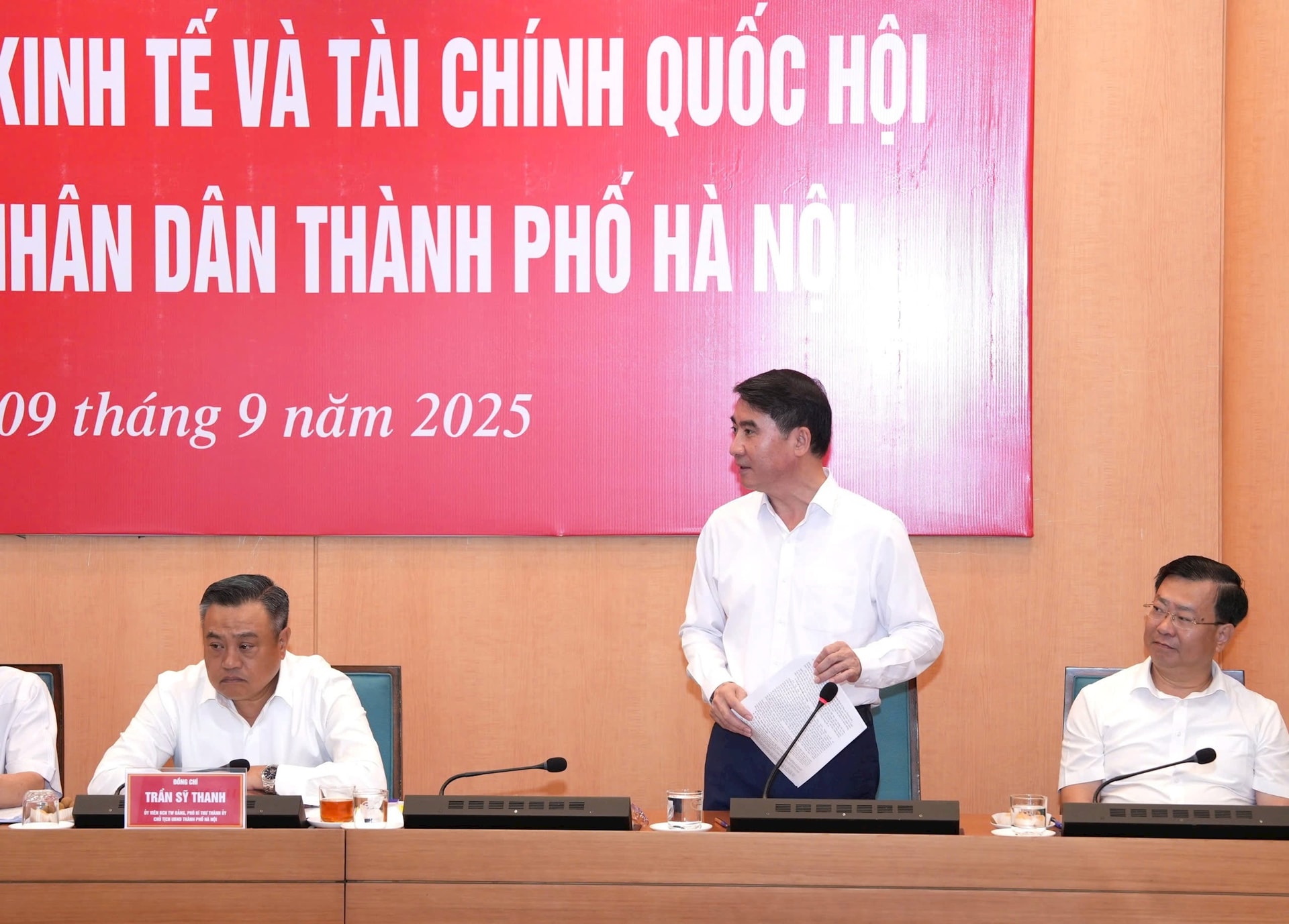 Hà Nội phấn đấu tốc độ tăng trưởng GRDP bình quân đạt từ 11%/năm trở lên, giai đoạn 2026-2030- Ảnh 2.