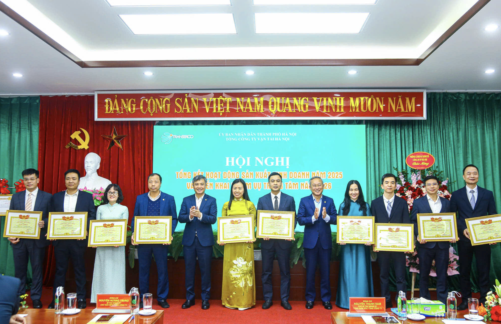 Transerco phục vụ 240 triệu lượt hành khách đi xe buýt năm 2025, tăng 2,5%- Ảnh 3.