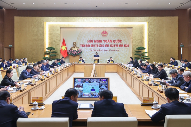 Hanoi identifies public investment disbursement as key driver for capital's breakthrough- Ảnh 1.