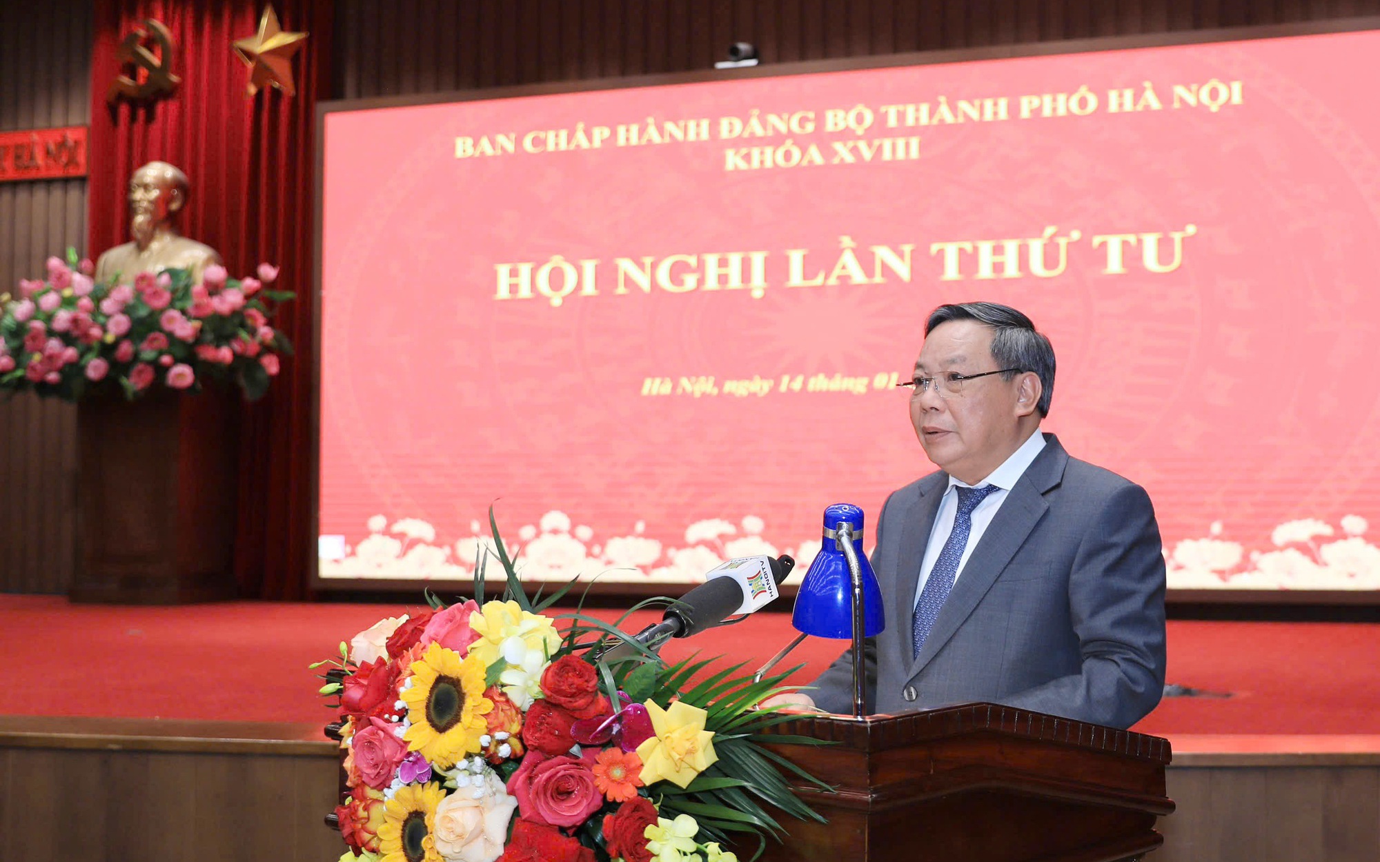 Phó Bí thư Thường trực Thành ủy Nguyễn Văn Phong quán triệt tại Hội nghị