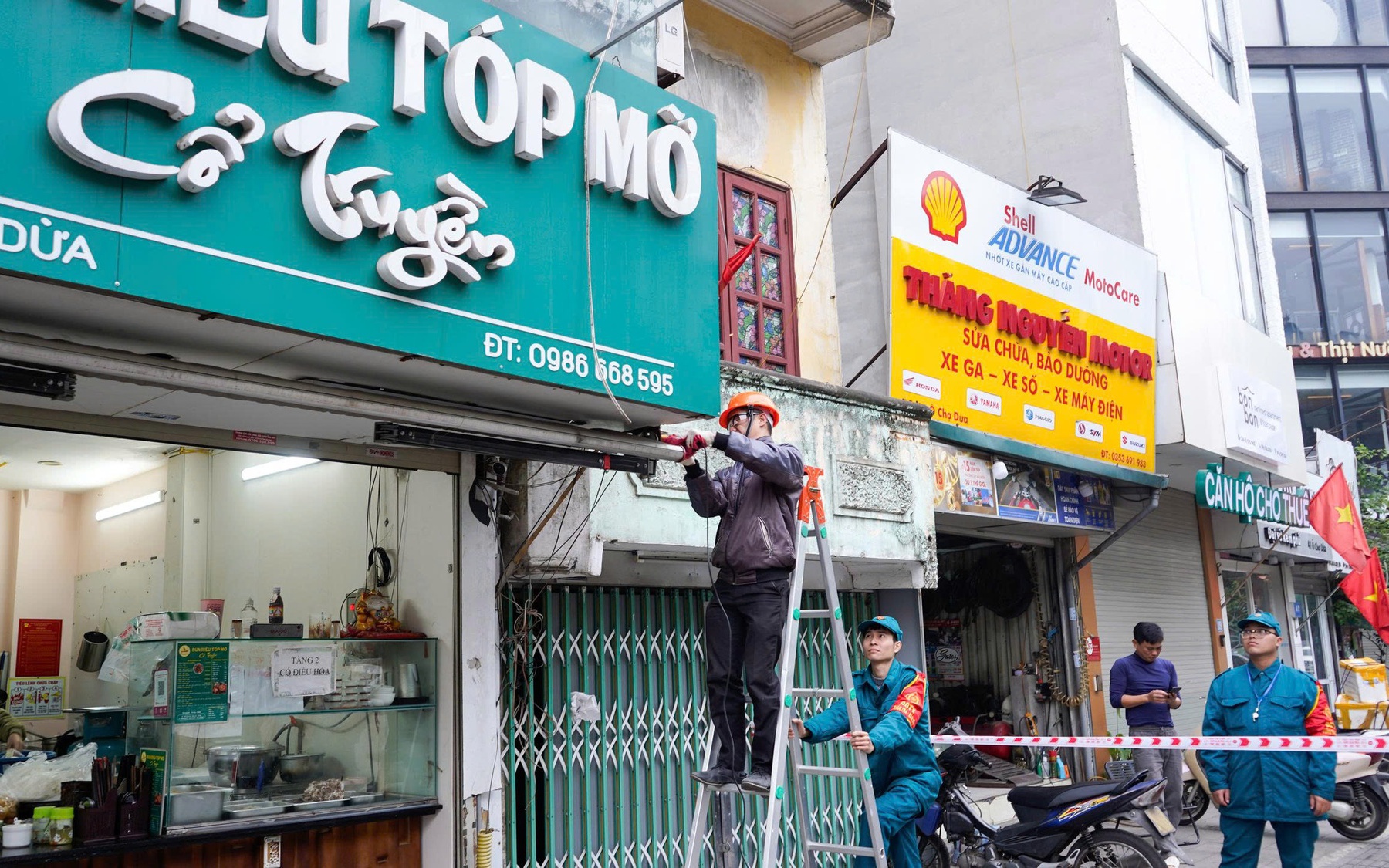 Mục tiêu là đến trước thời điểm diễn ra Đại hội XIV của Đảng, các tuyến phố chính trên địa bàn phường Đống Đa sẽ không còn tình trạng lấn chiếm, tạo không gian phố phường phong quang, sạch đẹp để người dân thụ hưởng trực tiếp.