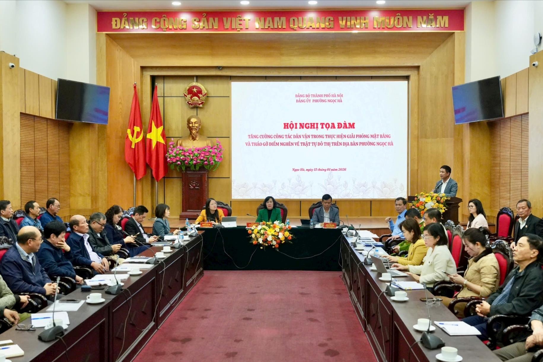 Phường Ngọc Hà tăng cường công tác dân vận, tháo gỡ điểm nghẽn về trật tự đô thị- Ảnh 1.