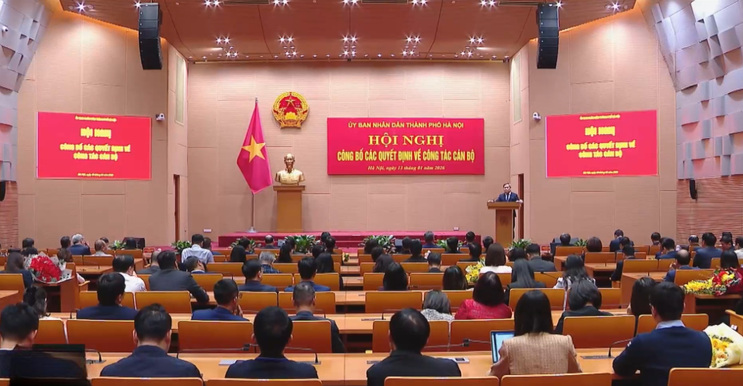 Điều động, bổ nhiệm 11 cán bộ chủ chốt các sở, ngành, đơn vị- Ảnh 2.