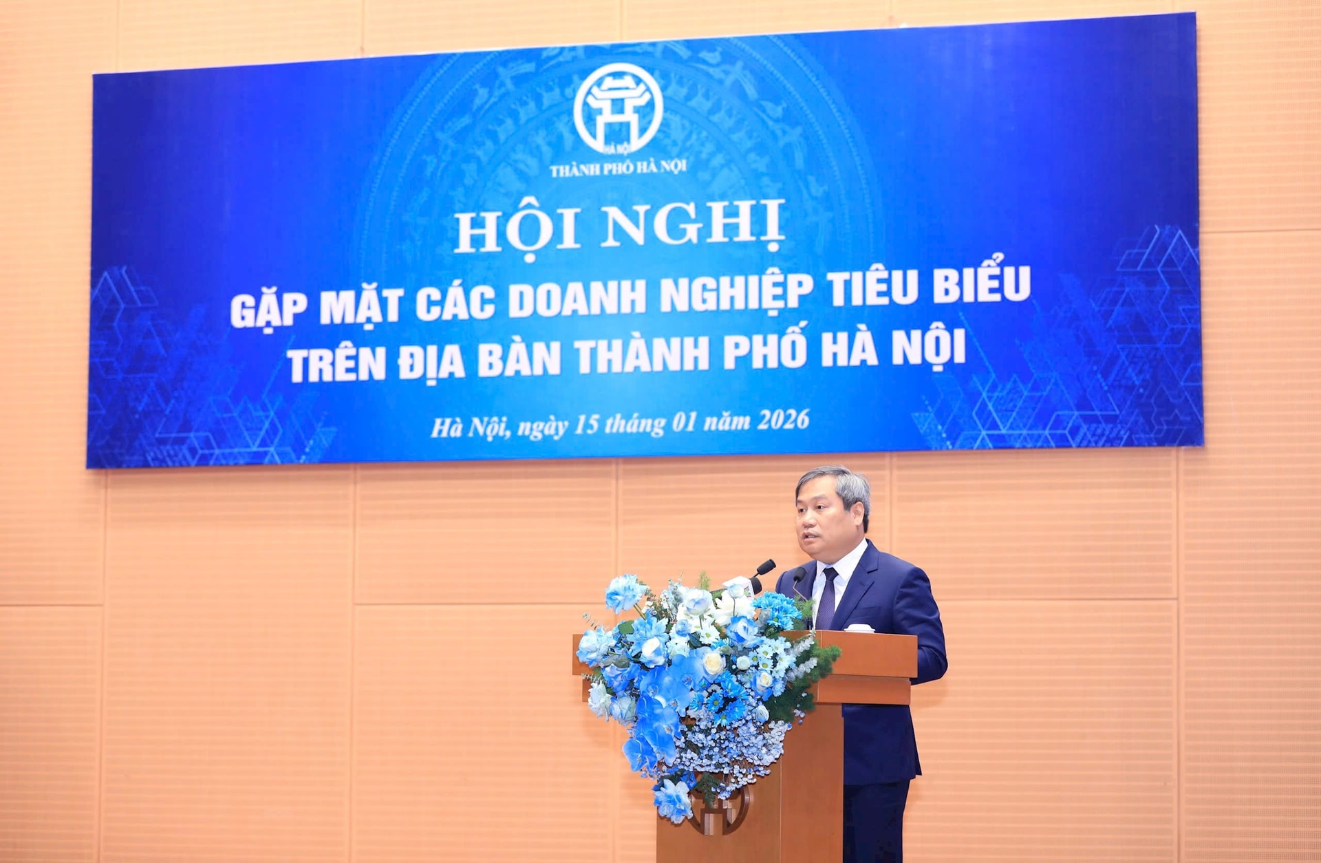 Hà Nội cam kết đồng hành chặt chẽ, thiết thực cùng doanh nghiệp- Ảnh 1.