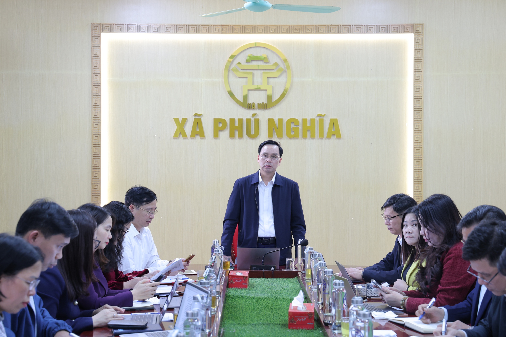 Xã Phú Nghĩa kiểm điểm tiến độ triển khai công tác bầu cử Đại biểu Quốc hội khóa XVI và bầu cử đại biểu Hội đồng nhân dân các cấp- Ảnh 6.