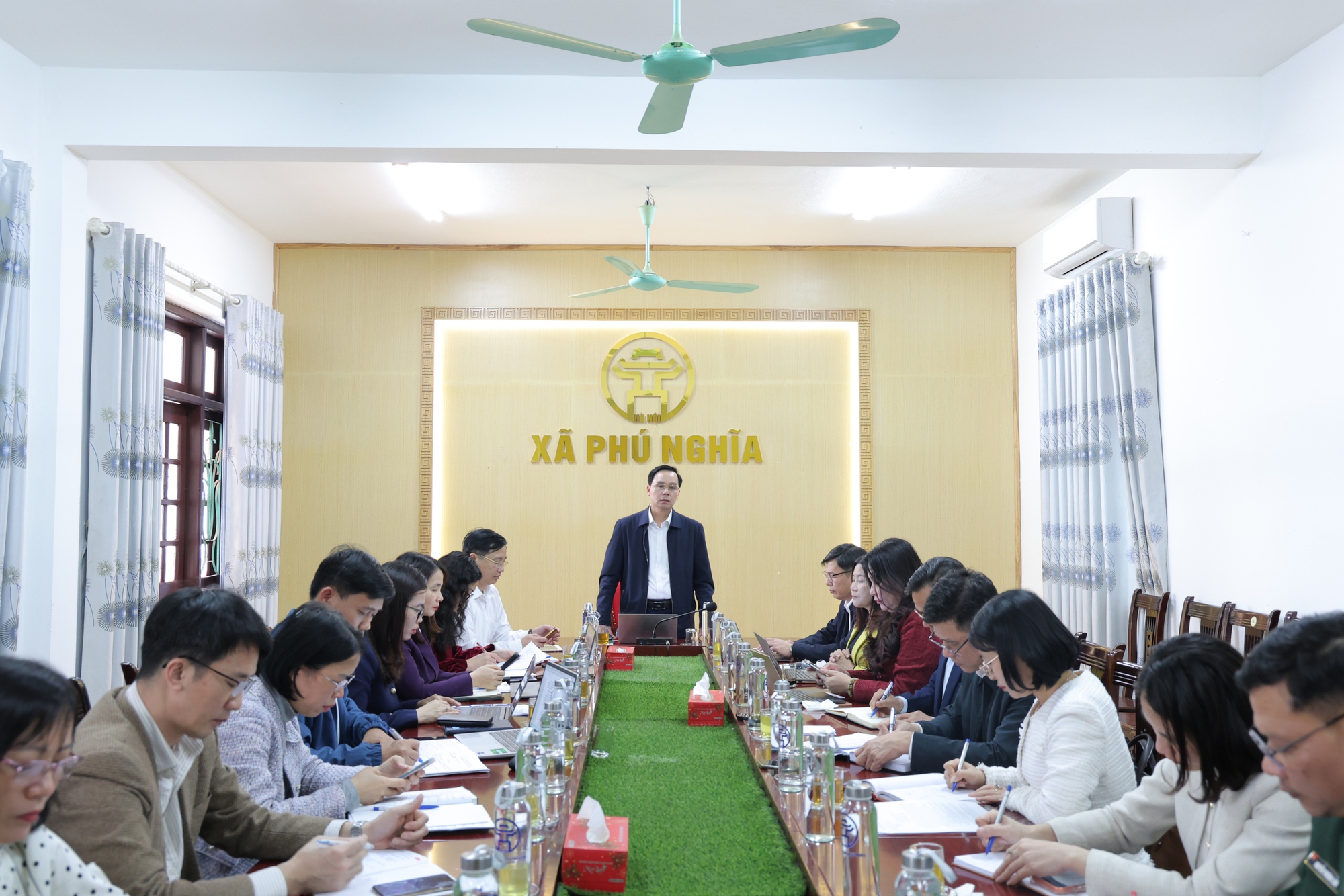 Xã Phú Nghĩa kiểm điểm tiến độ triển khai công tác bầu cử Đại biểu Quốc hội khóa XVI và bầu cử đại biểu Hội đồng nhân dân các cấp- Ảnh 1.