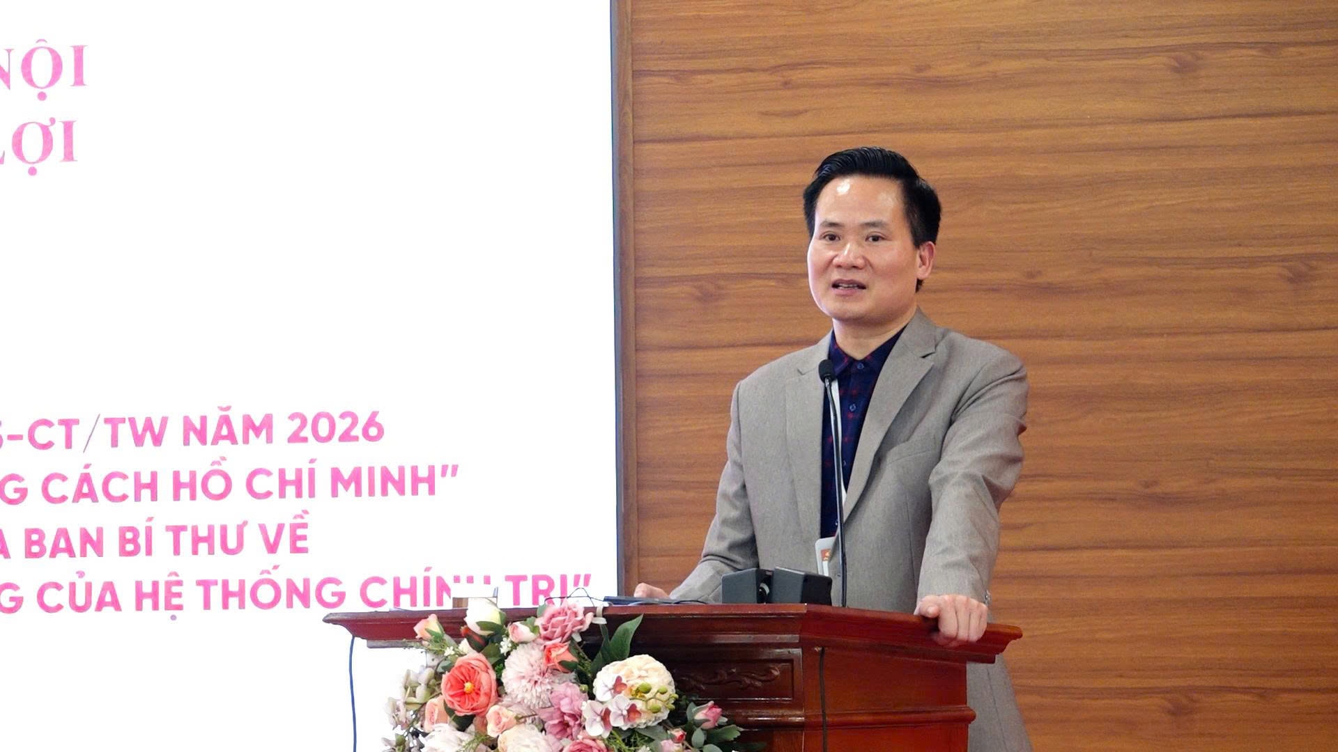 Phường Phúc Lợi: “Sửa đổi lối làm việc theo tư tưởng, đạo đức, phong cách Hồ Chí Minh”- Ảnh 3.