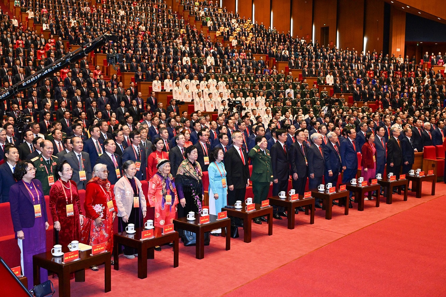 Toàn cảnh phiên khai mạc trọng thể Đại hội XIV của Đảng- Ảnh 2.