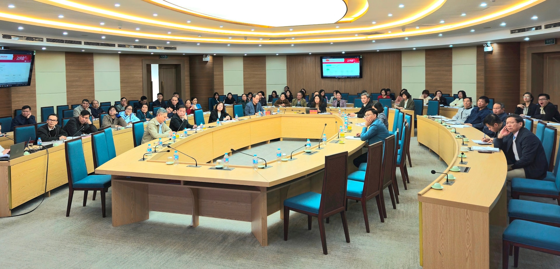 Triển khai thí điểm mô hình: Hệ thống thông tin “Chi bộ - Đảng bộ số” xã Gia Lâm- Ảnh 1.