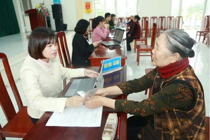 Dịch vụ công về thôn: Bước tiến mới trong cải cách hành chính tại xã Tiến Thắng- Ảnh 3.