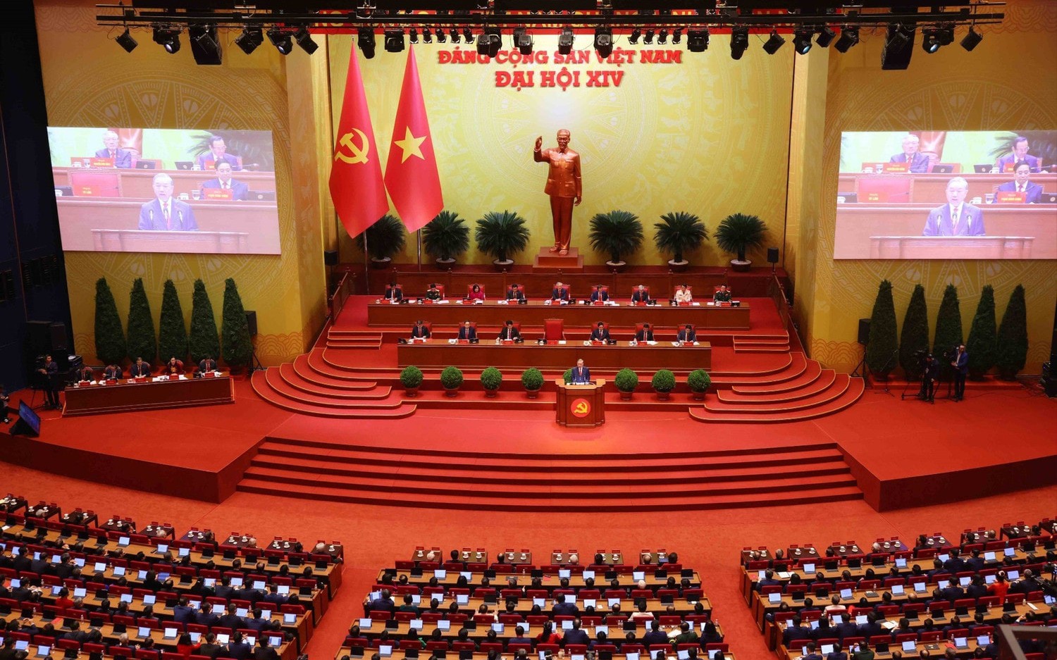 14th National Party Congress enters third working day agenda