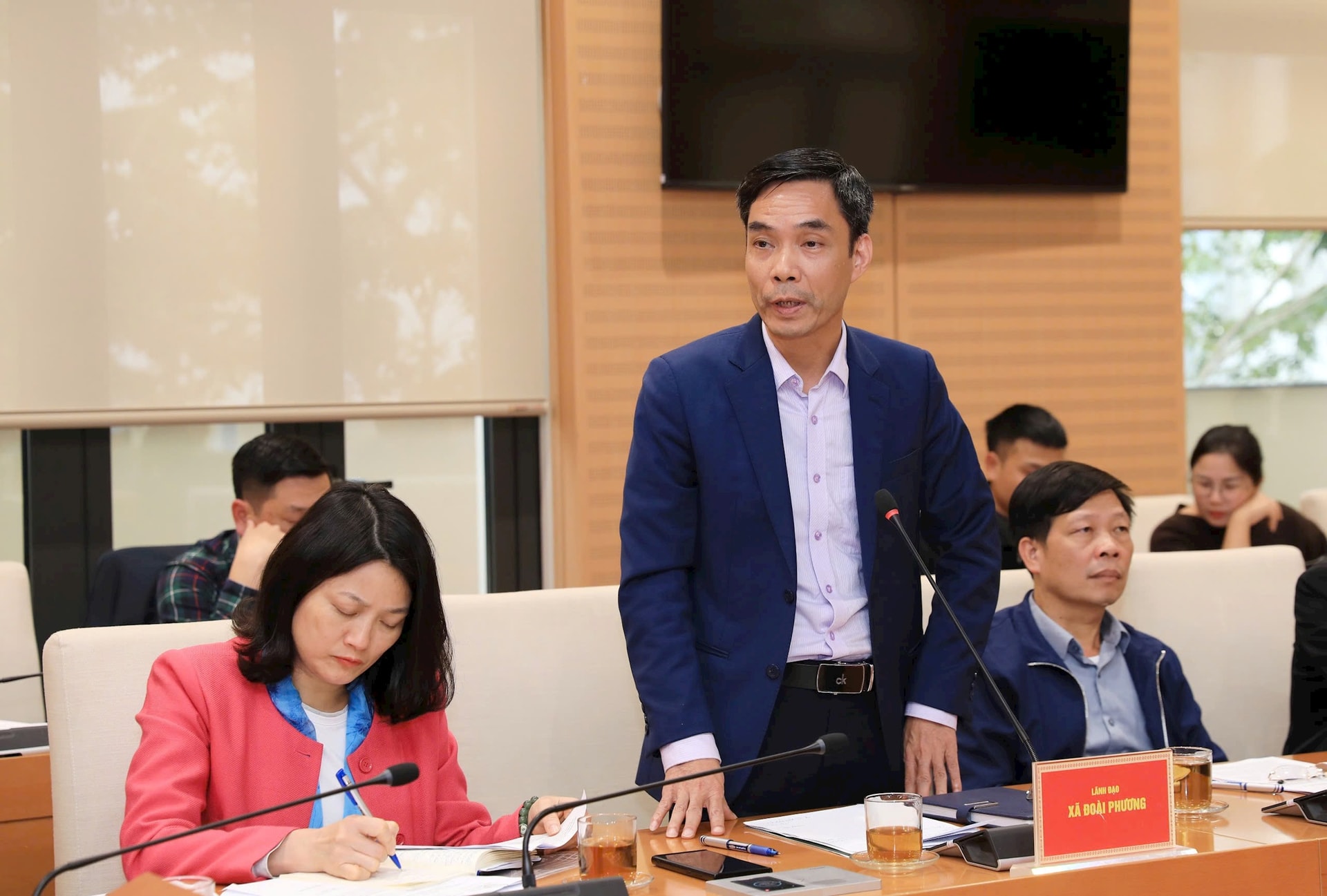 Chú trọng tập huấn nghiệp vụ và giải quyết kịp thời đơn thư về công tác bầu cử- Ảnh 3.