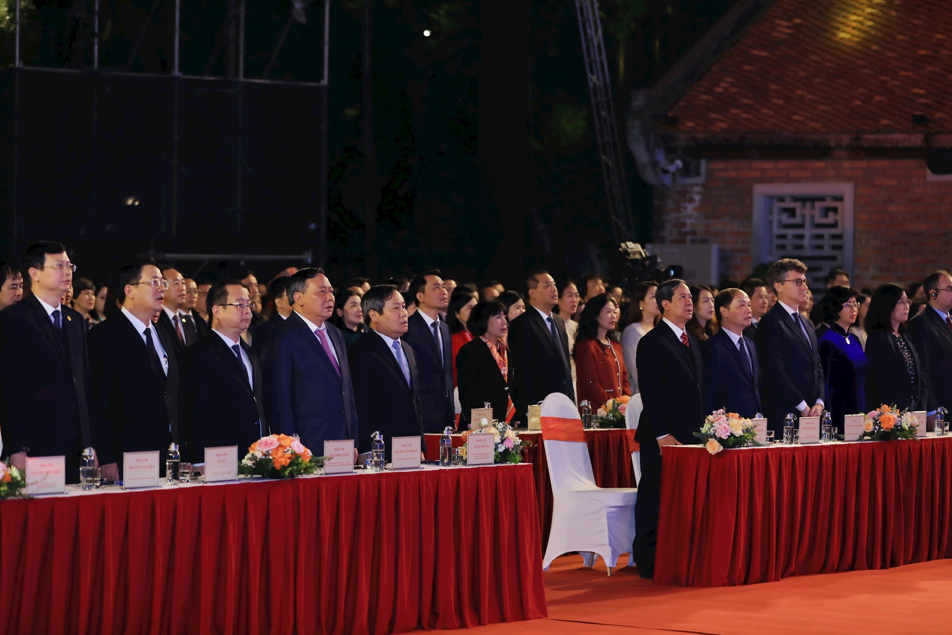 Hà Nội đón nhận danh hiệu "Thành phố học tập toàn cầu" của UNESCO- Ảnh 2. Hà Nội đón nhận danh hiệu "Thành phố học tập toàn cầu" của UNESCO- Ảnh 2.