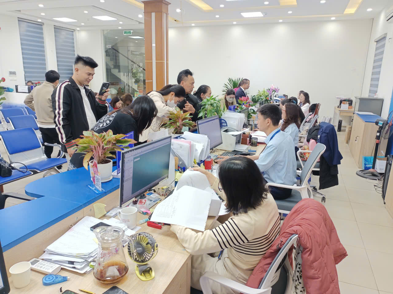 Hiệu quả bước đầu của mô hình thí điểm “Ngày thứ Ba không hẹn” gắn với dịch vụ công trực tuyến tại xã Quang Minh- Ảnh 2.