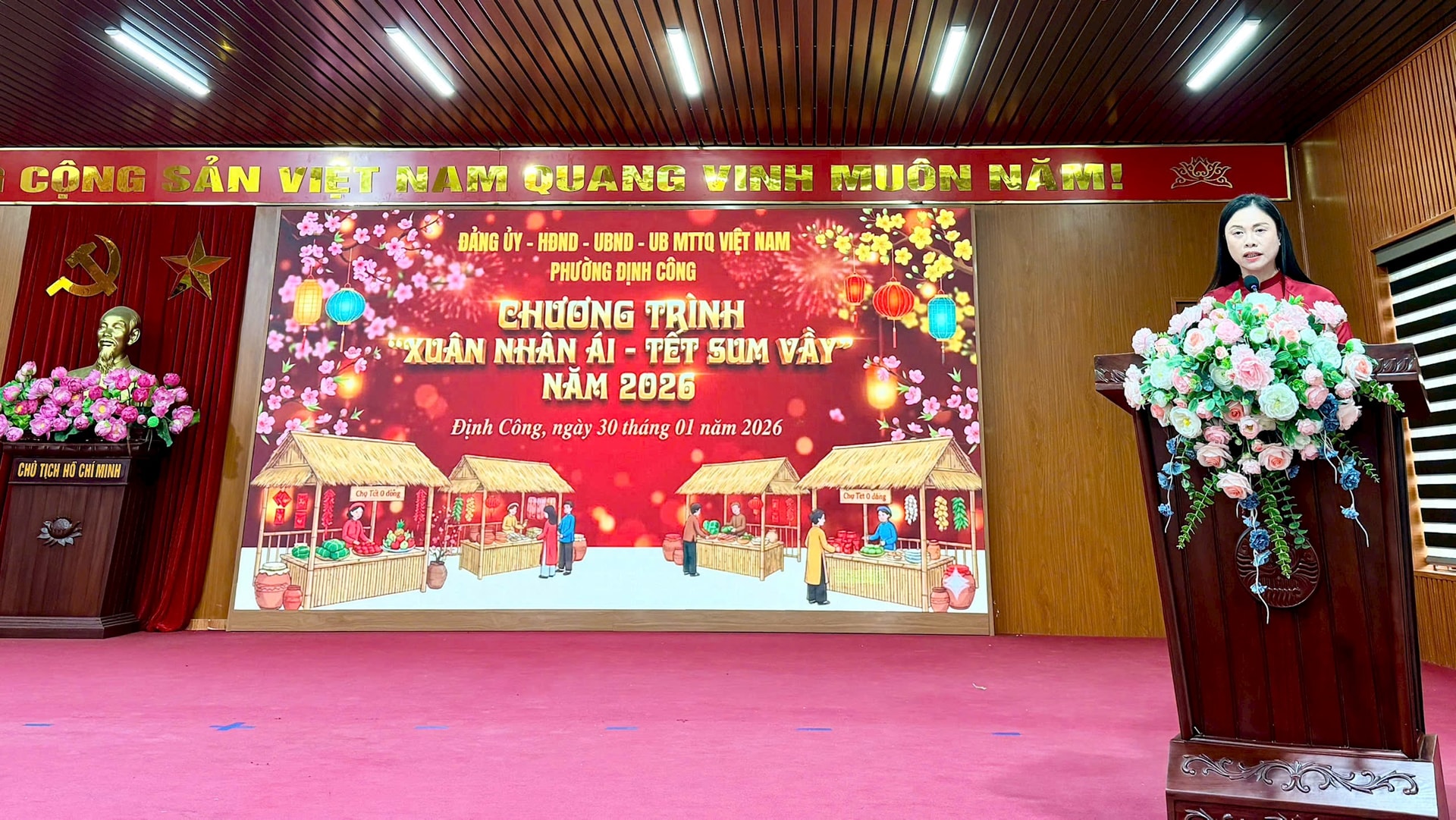 Phường Định Công: Mang " Xuân nhân ái - Tết sum vầy” đến các hộ có hoàn cảnh khó khăn- Ảnh 1.