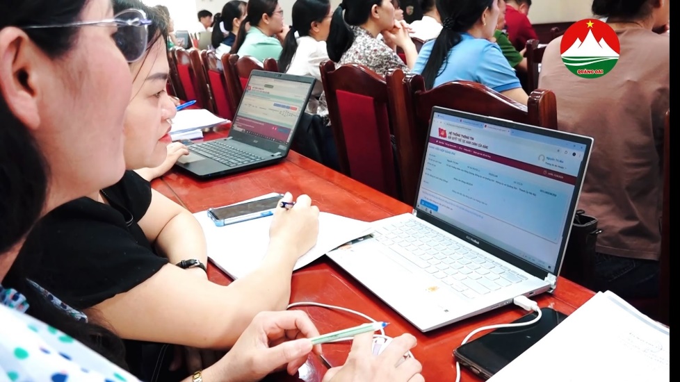 Phát triển nền tảng, ứng dụng và dịch vụ: Quảng Oai tạo chuyển biến trong phục vụ hành chính- Ảnh 3.