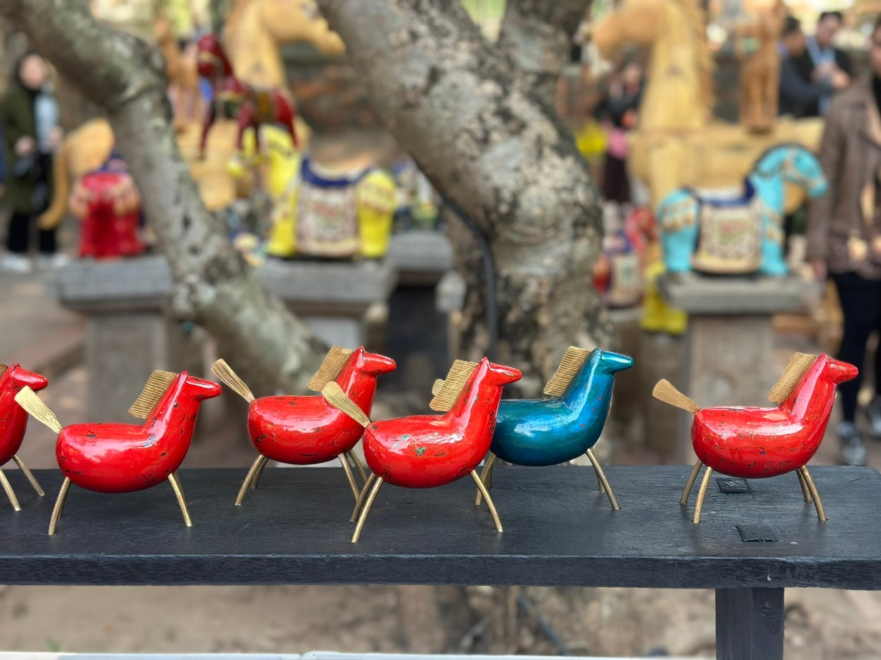 Độc đáo trưng bày “Ngựa về phố” tại di tích Văn Miếu - Quốc Tử Giám- Ảnh 9.