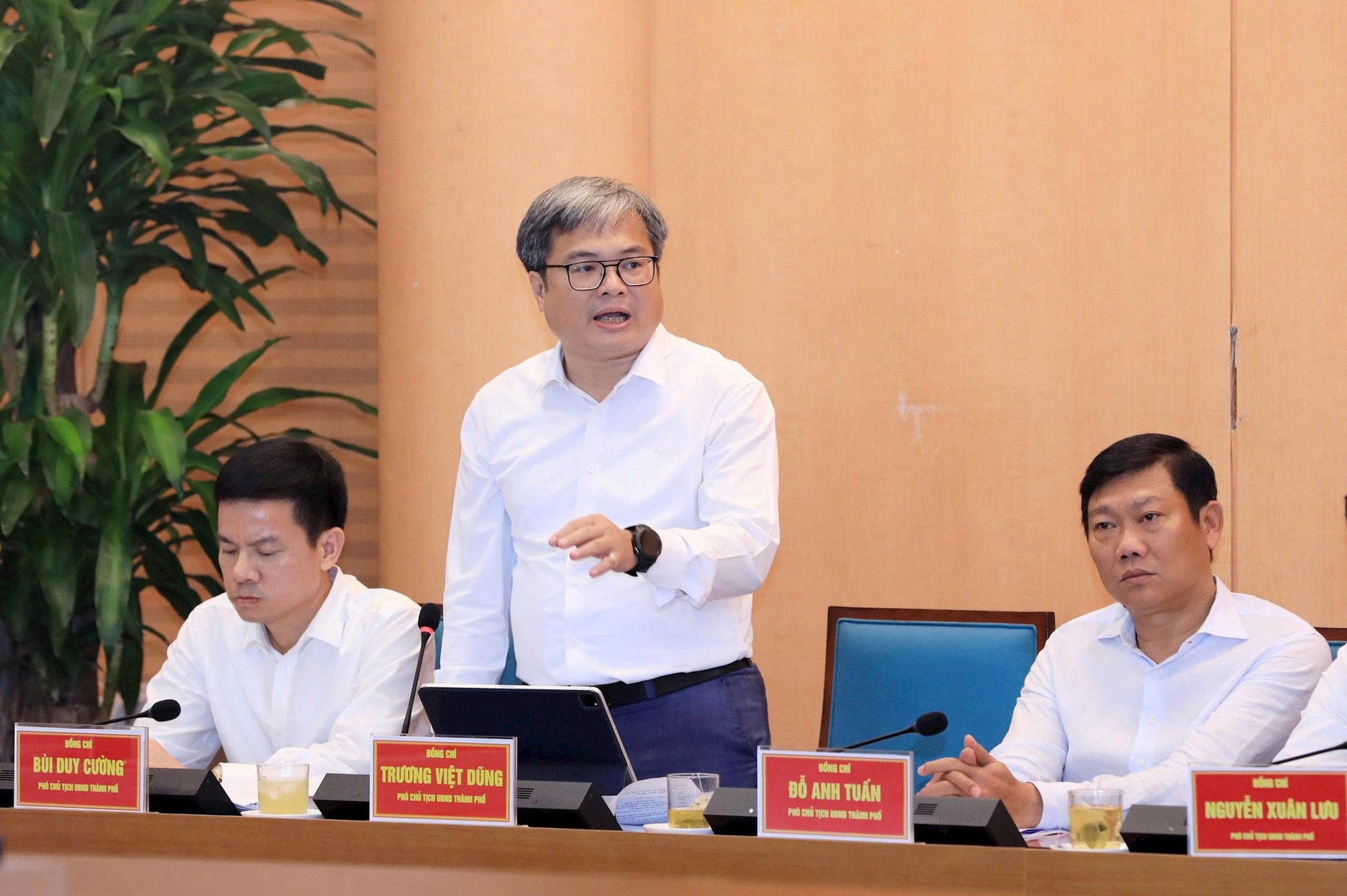 Chủ tịch Hà Nội Vũ Đại Thắng: Đầu tư và xây dựng tạo đà cho tăng trưởng hai con số- Ảnh 5. Chủ tịch Hà Nội Vũ Đại Thắng: Đầu tư và xây dựng tạo đà cho tăng trưởng hai con số- Ảnh 5.