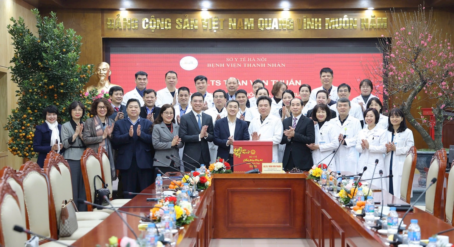 Bệnh viện Thanh Nhàn bảo đảm tốt công tác thường trực, đặc biệt trong dịp lễ, Tết- Ảnh 2.