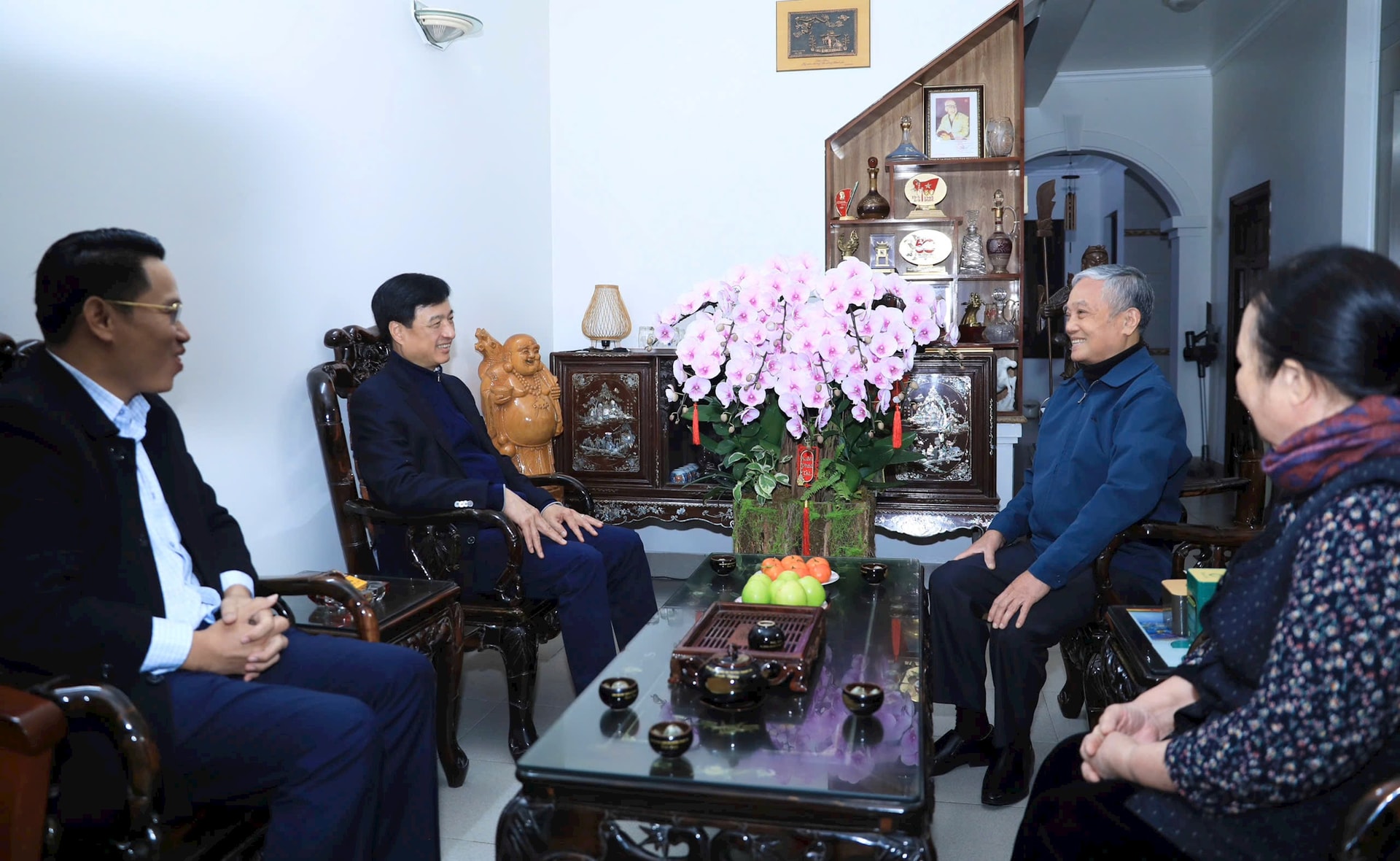 Bí thư Thành ủy Nguyễn Duy Ngọc thăm, chúc Tết nguyên lãnh đạo Đảng, Nhà nước và thành phố Hà Nội- Ảnh 10.