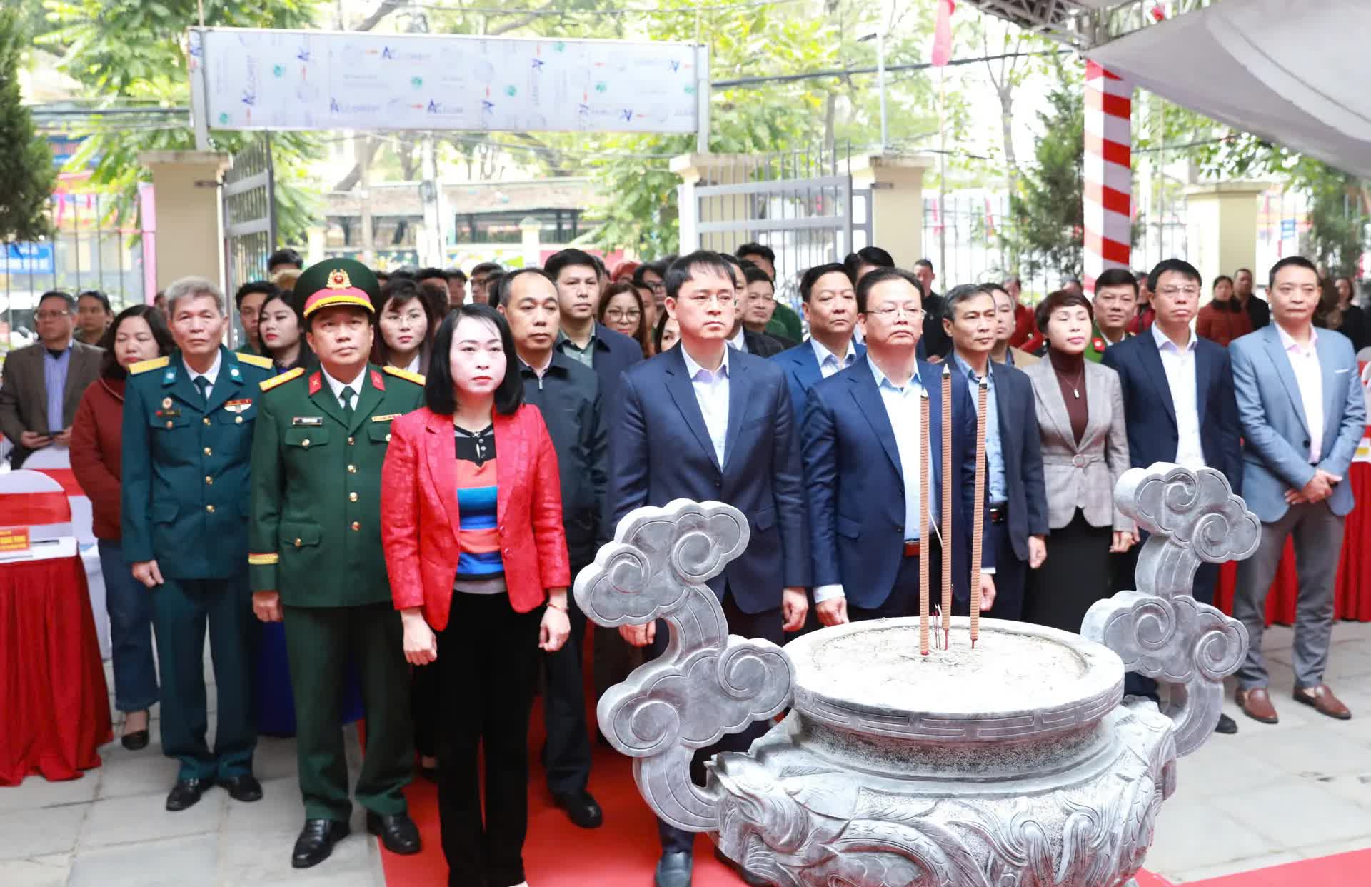 Phường Vĩnh Tuy gặp mặt, động viên các tân binh- Ảnh 1.