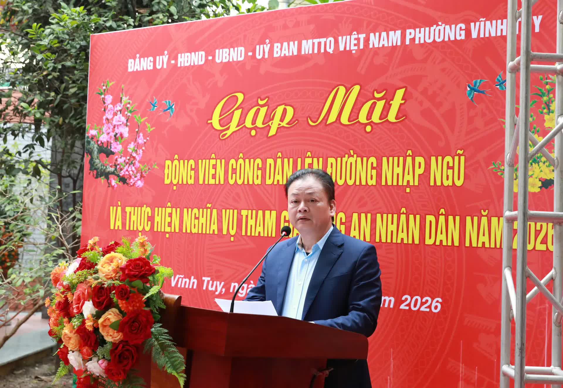 Phường Vĩnh Tuy gặp mặt, động viên các tân binh- Ảnh 2.