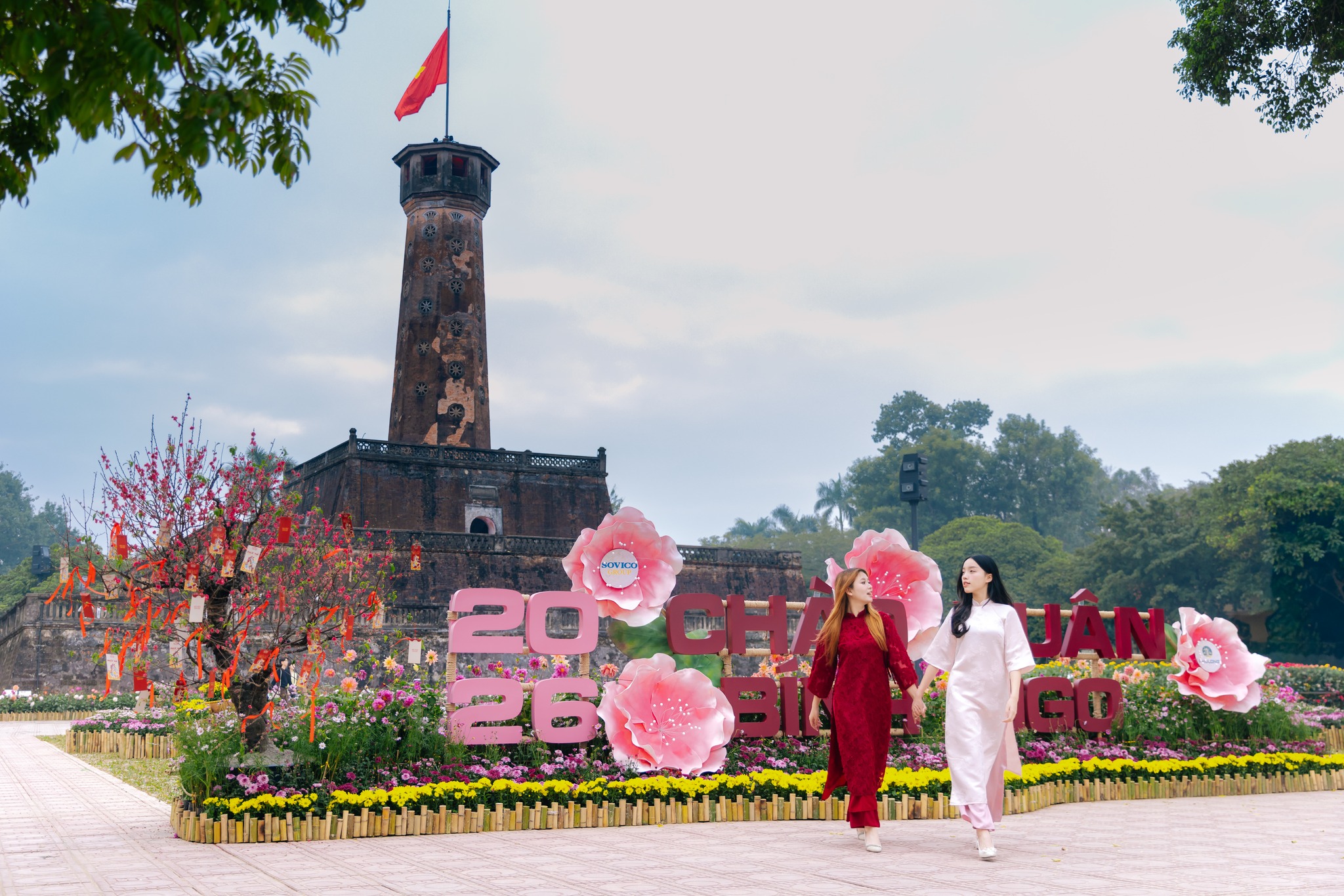 Rực rỡ đường hoa xuân tại Hoàng thành Thăng Long thu hút hơn 18.000 lượt khách dịp Tết Nguyên đán- Ảnh 8.