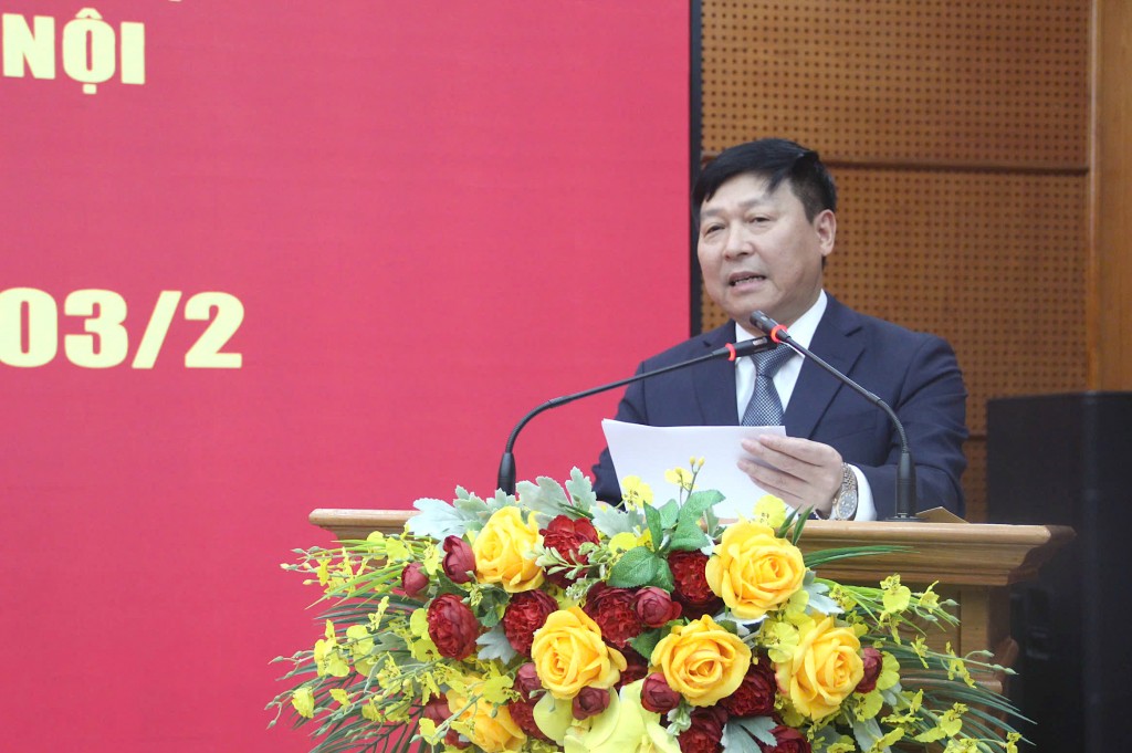 Đảng bộ MTTQ Việt Nam thành phố Hà Nội trao Huy hiệu Đảng đợt 3/2- Ảnh 1.