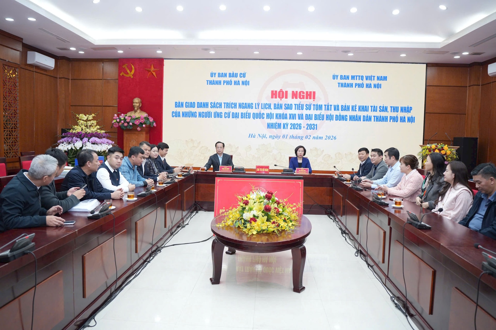 Hà Nội: Bàn giao hồ sơ ứng cử đại biểu Quốc hội khóa XVI và đại biểu HĐND Thành phố nhiệm kỳ 2026 - 2031- Ảnh 3.