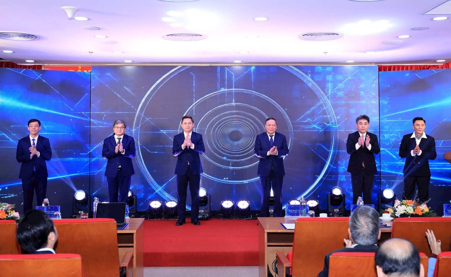 Tin tức, sự kiện nổi bật lĩnh vực chuyển đổi số từ 02/02 – 15/02/2026- Ảnh 1.