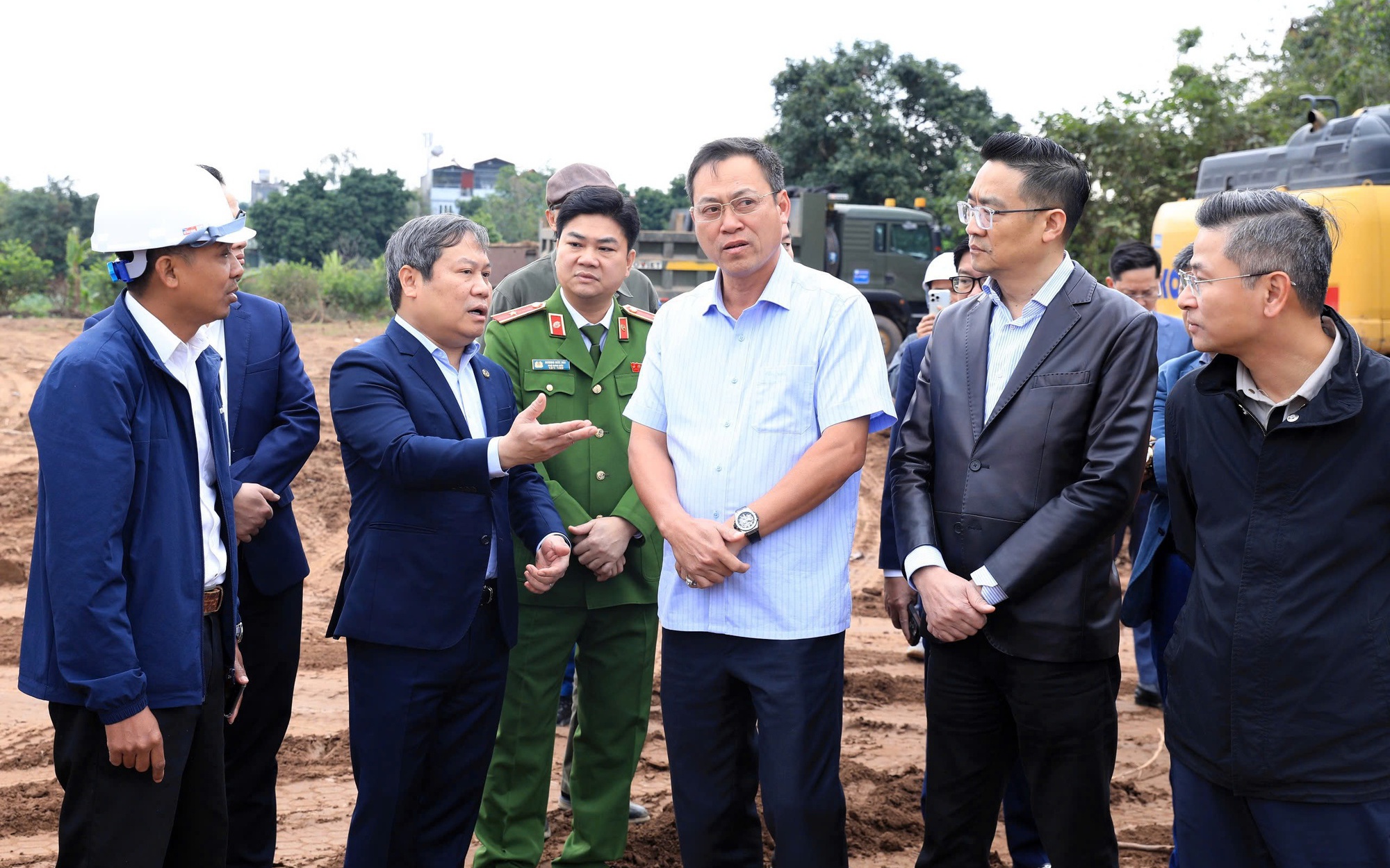 Chủ tịch UBND thành phố Hà Nội kiểm tra, chúc Tết tại một số công trình trọng điểm