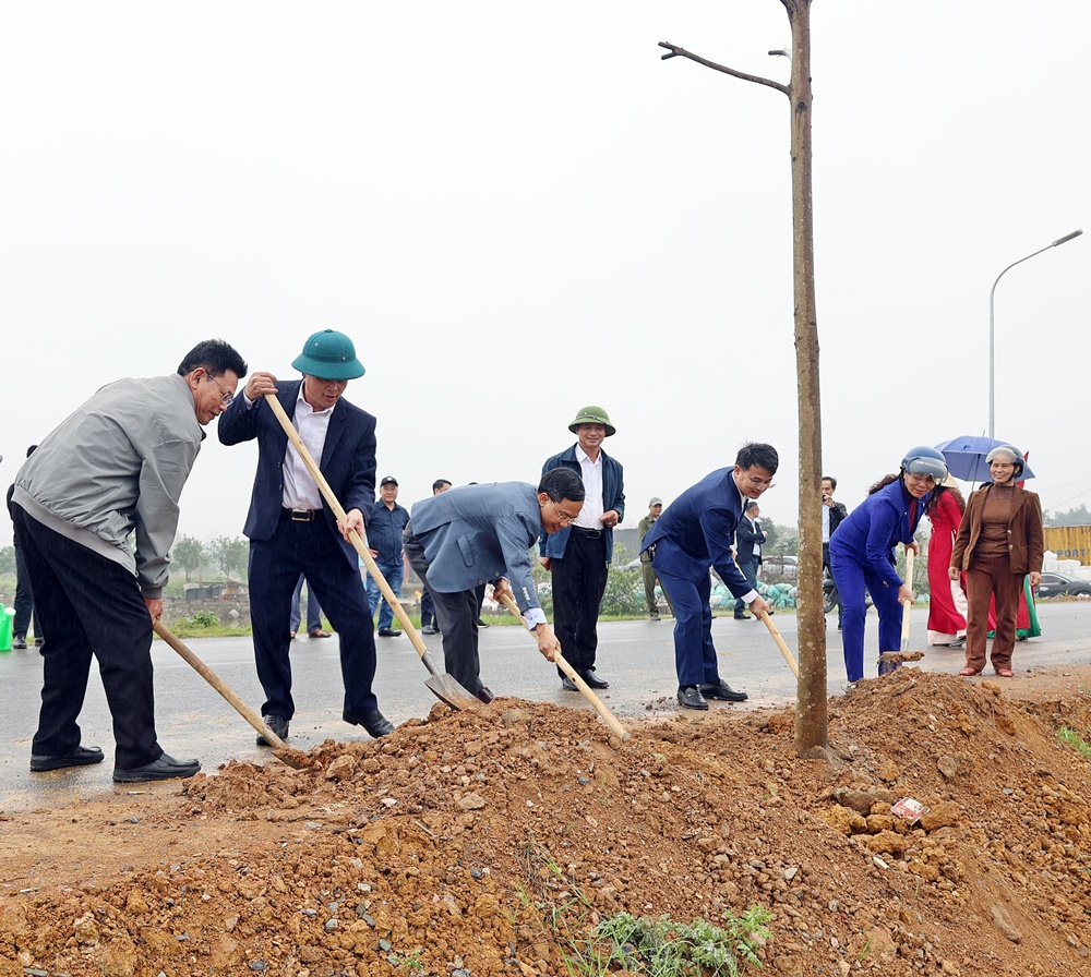 Xuân Mai phát động Tết trồng cây đời đời nhớ ơn Bác Hồ- Ảnh 9.
